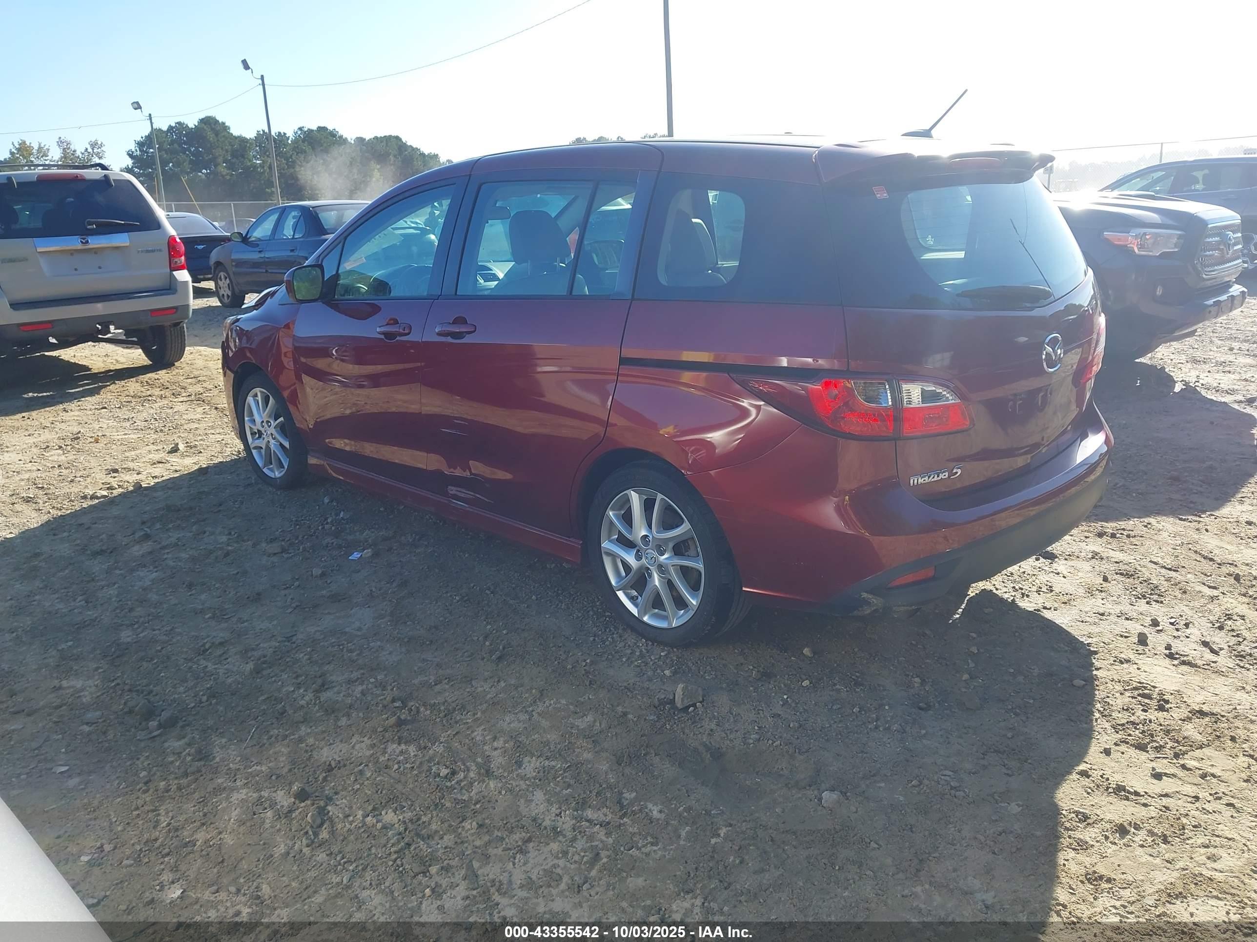 MAZDA MAZDA5 image 3
