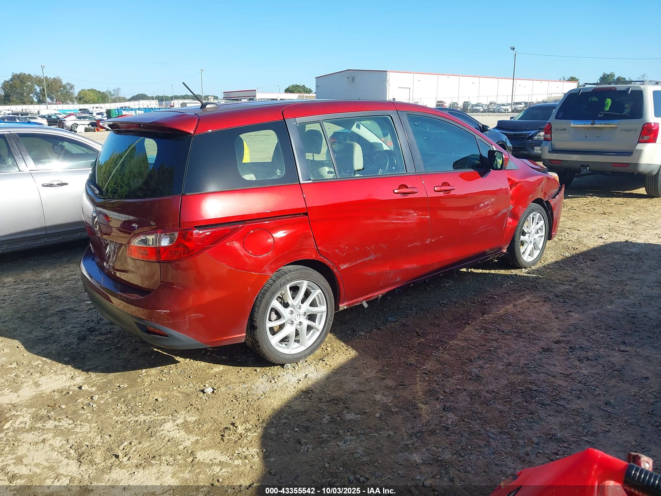 MAZDA MAZDA5 image 4