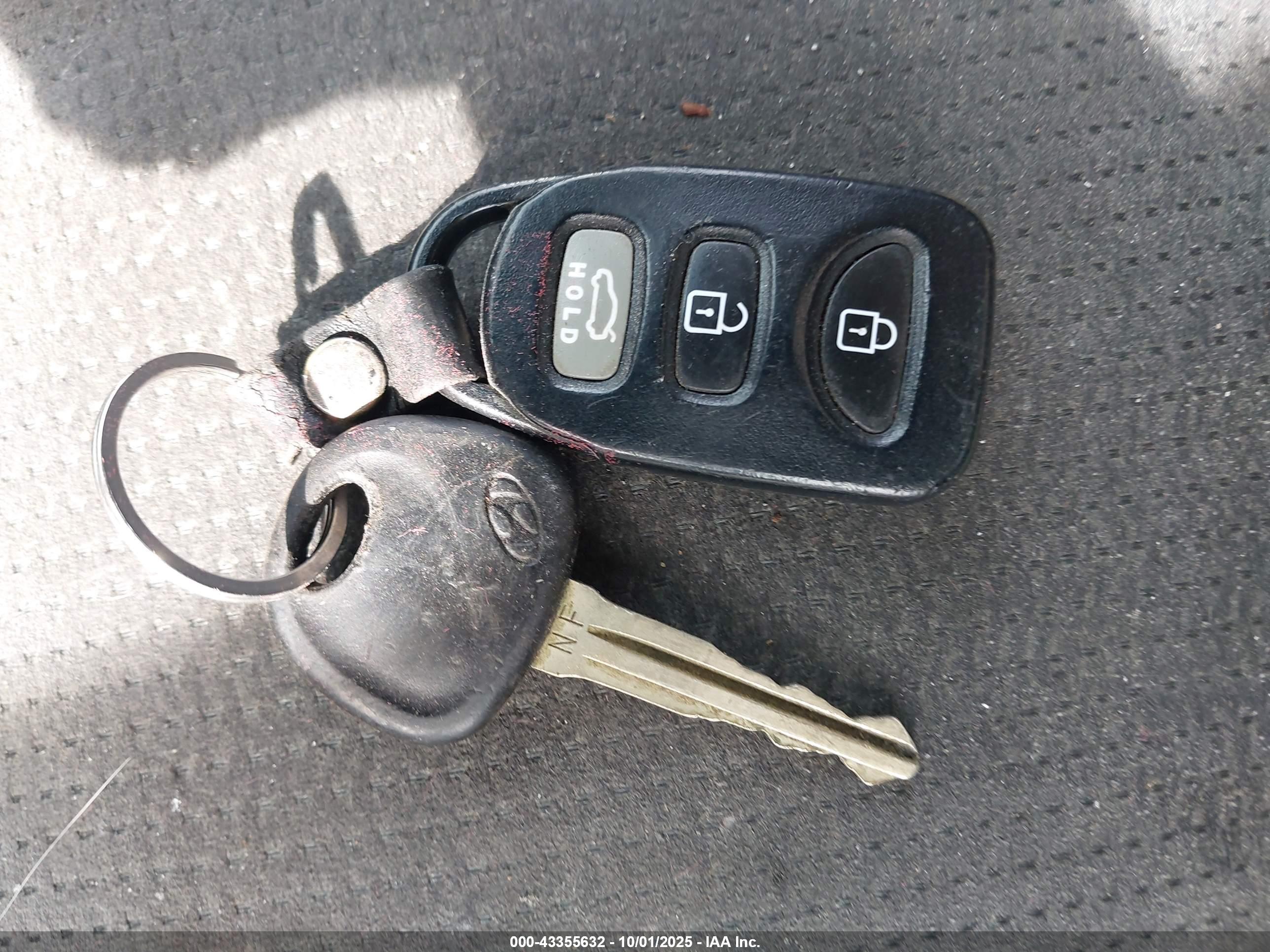 HYUNDAI SONATA image 11