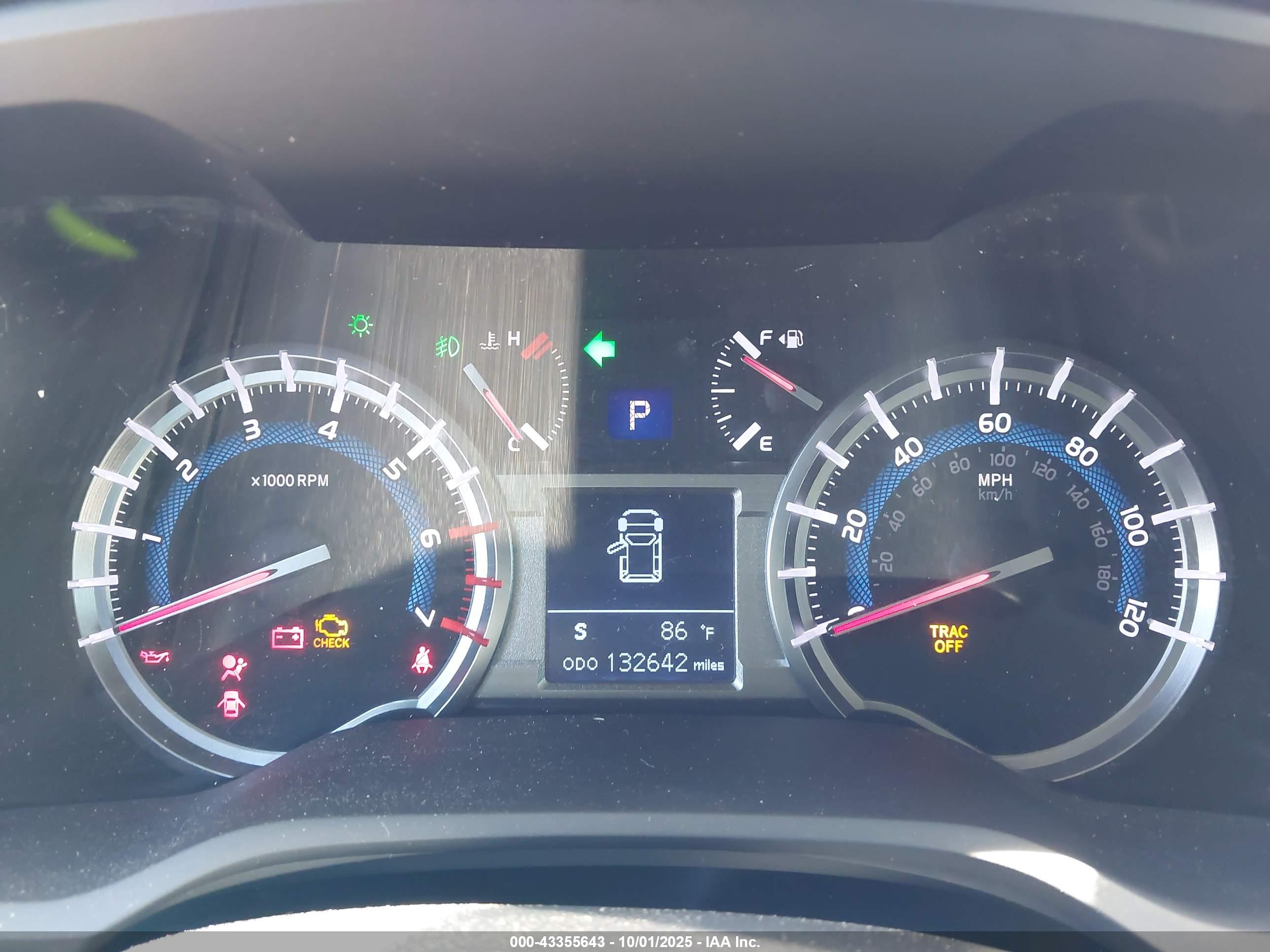 TOYOTA 4RUNNER image 7