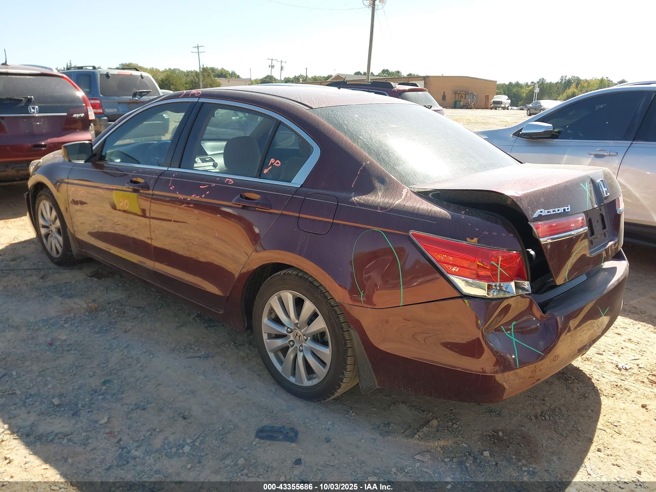 HONDA ACCORD image 3