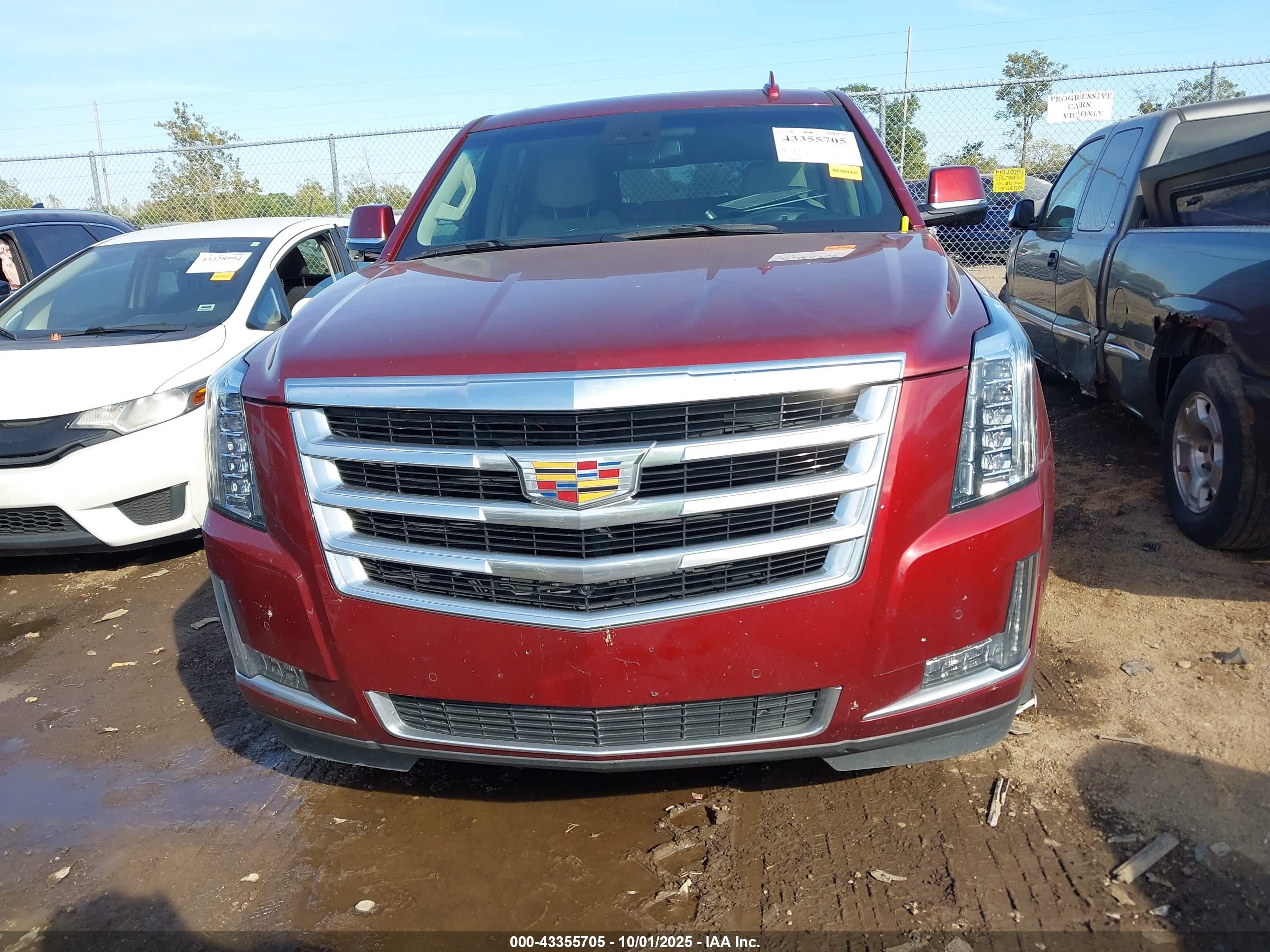 CADILLAC ESCALADE image 6