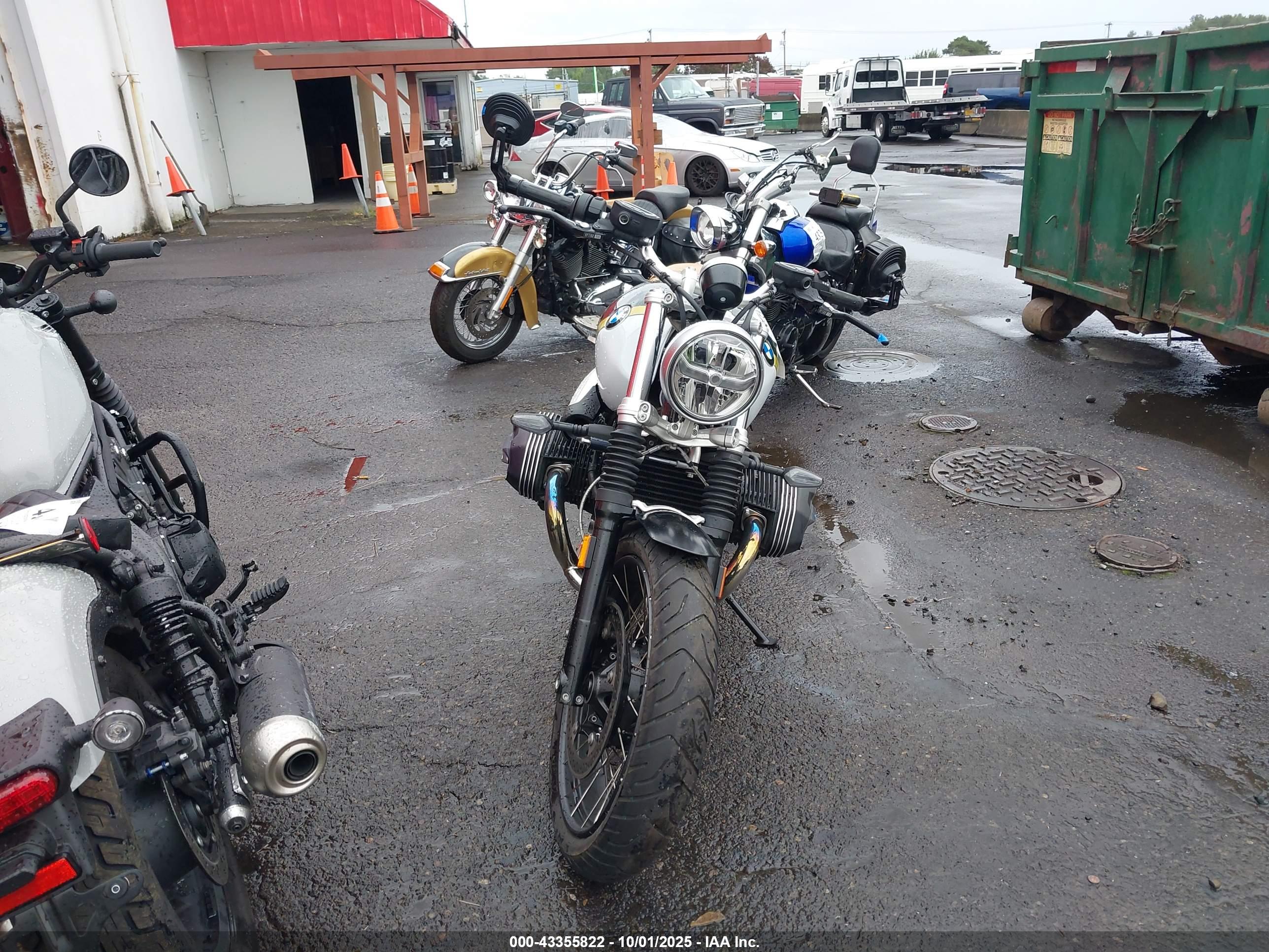 BMW R image 5