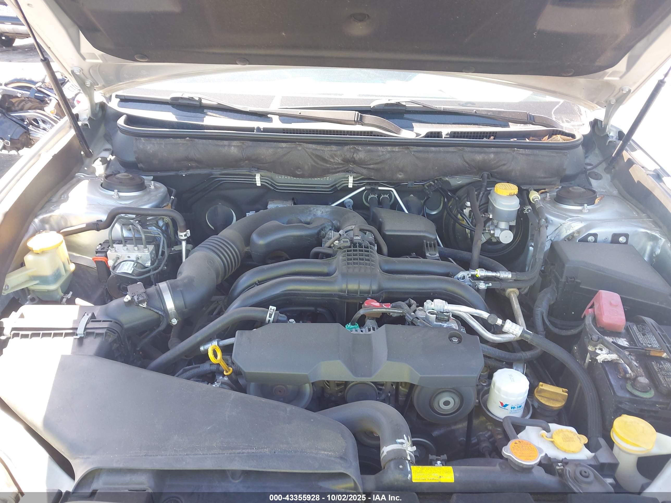 SUBARU OUTBACK image 10