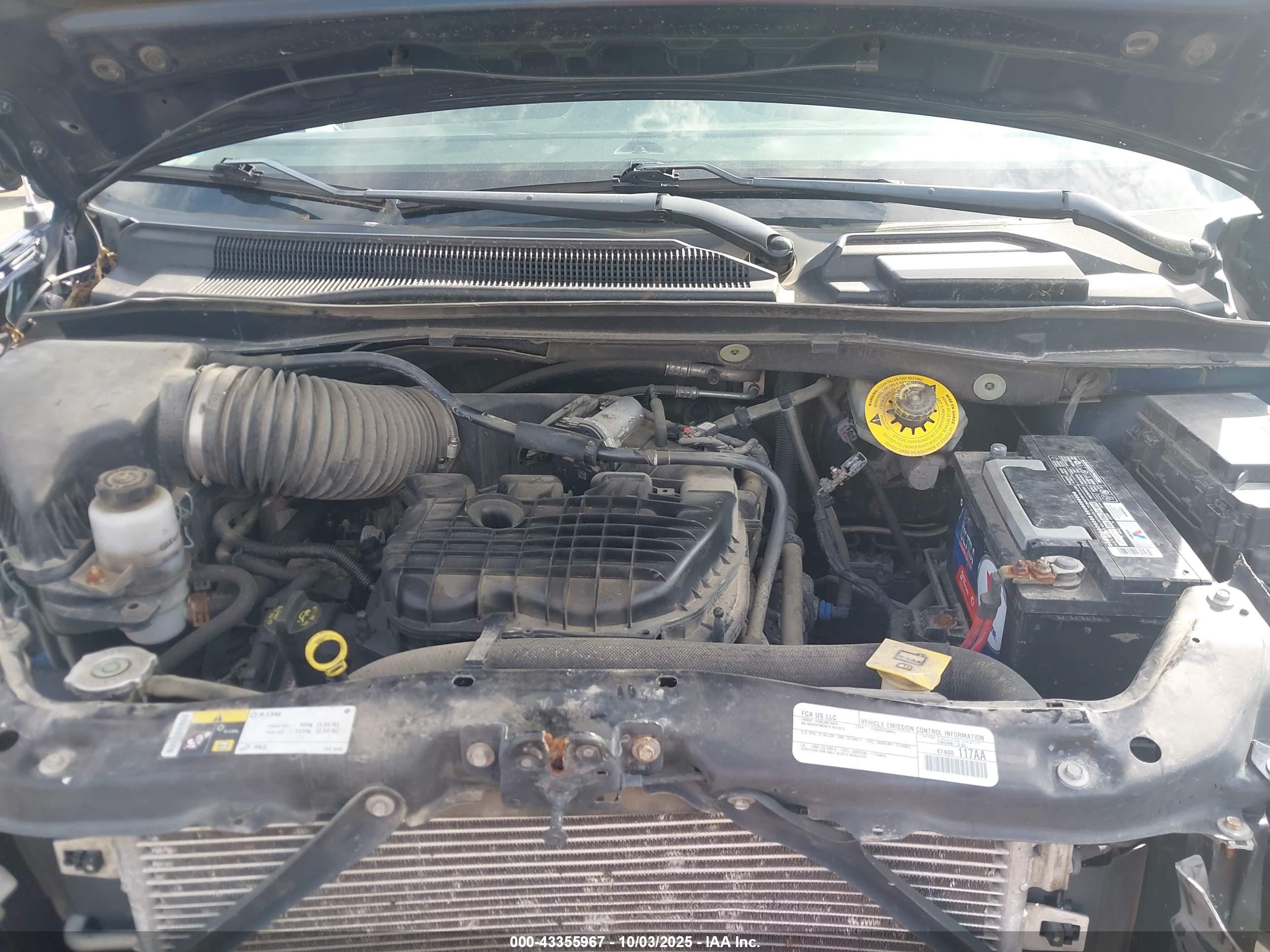 CHRYSLER TOWN image 10