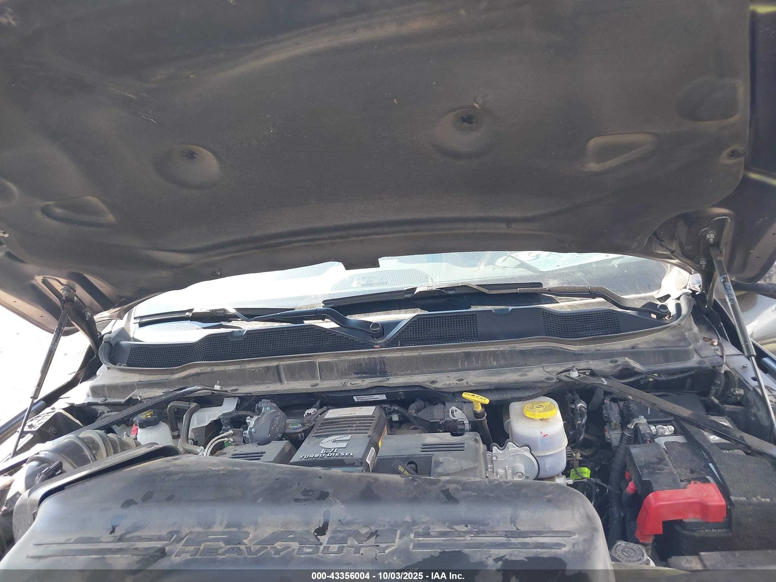 RAM 3500 image 10