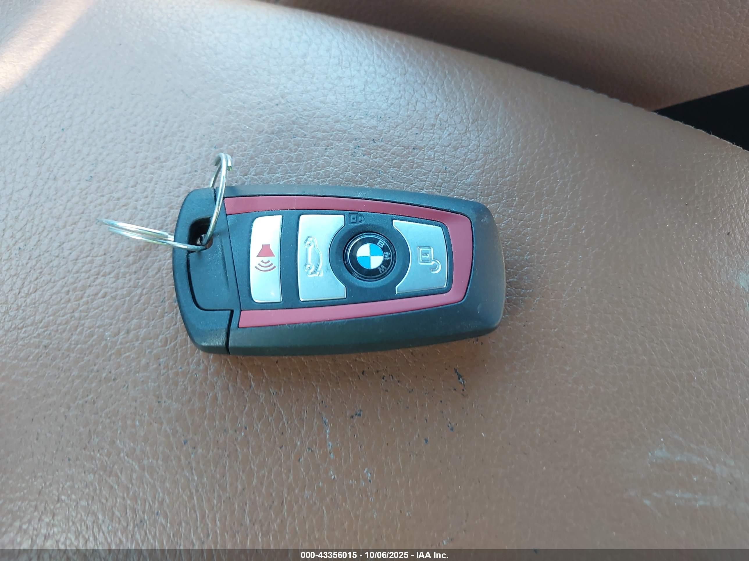 BMW 330I image 11