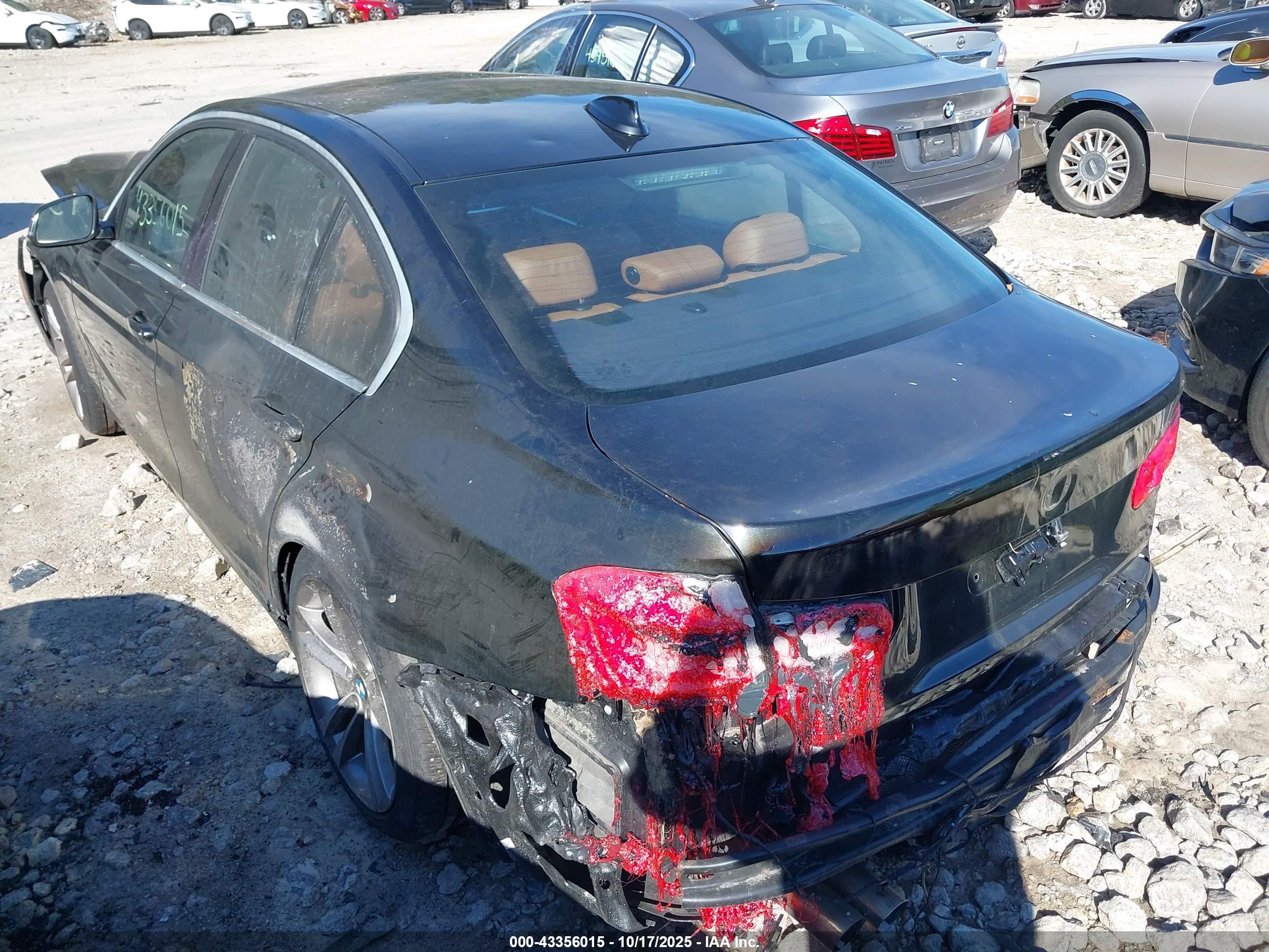 BMW 330I image 3