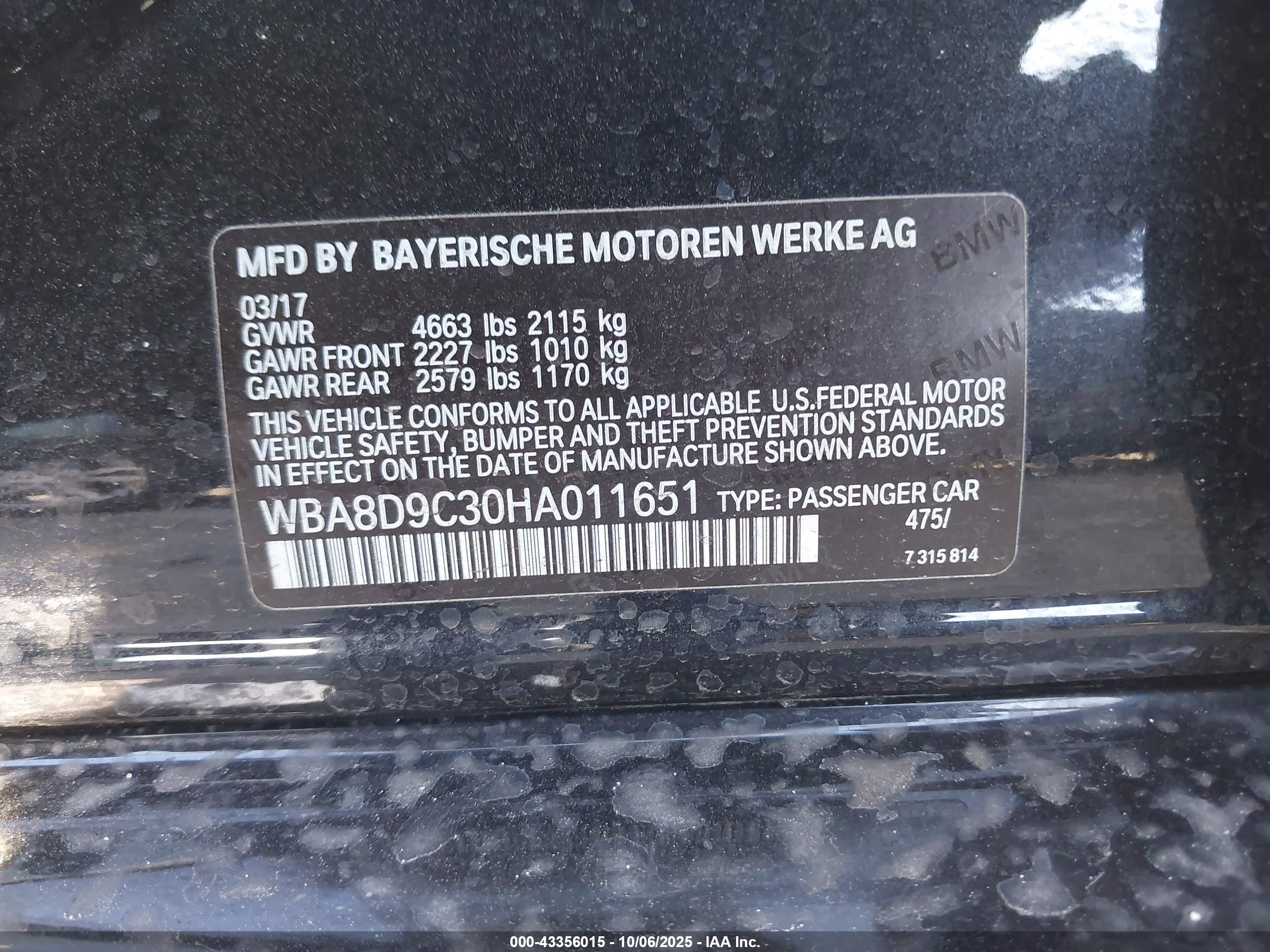 BMW 330I image 9