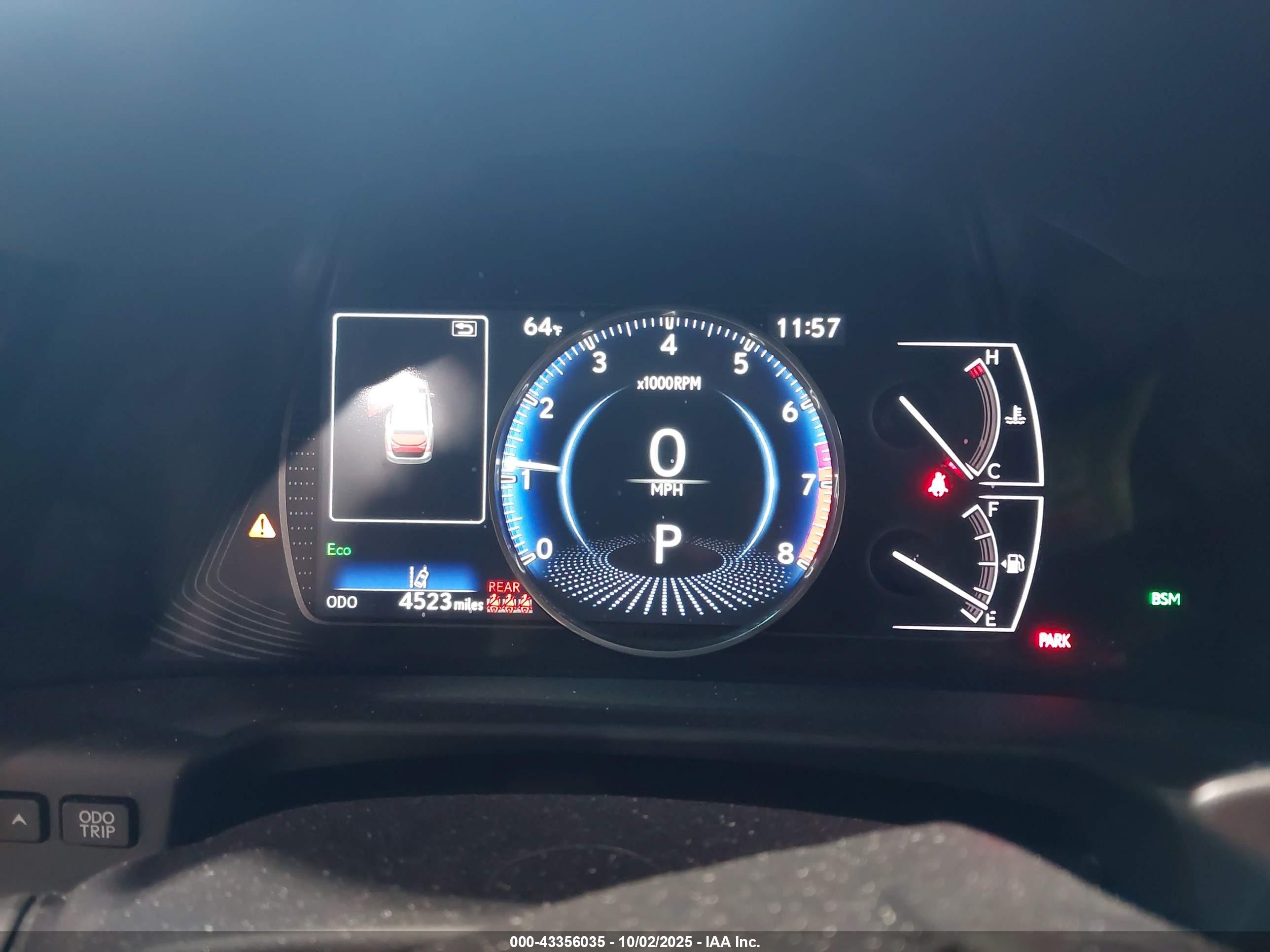 LEXUS ES image 7