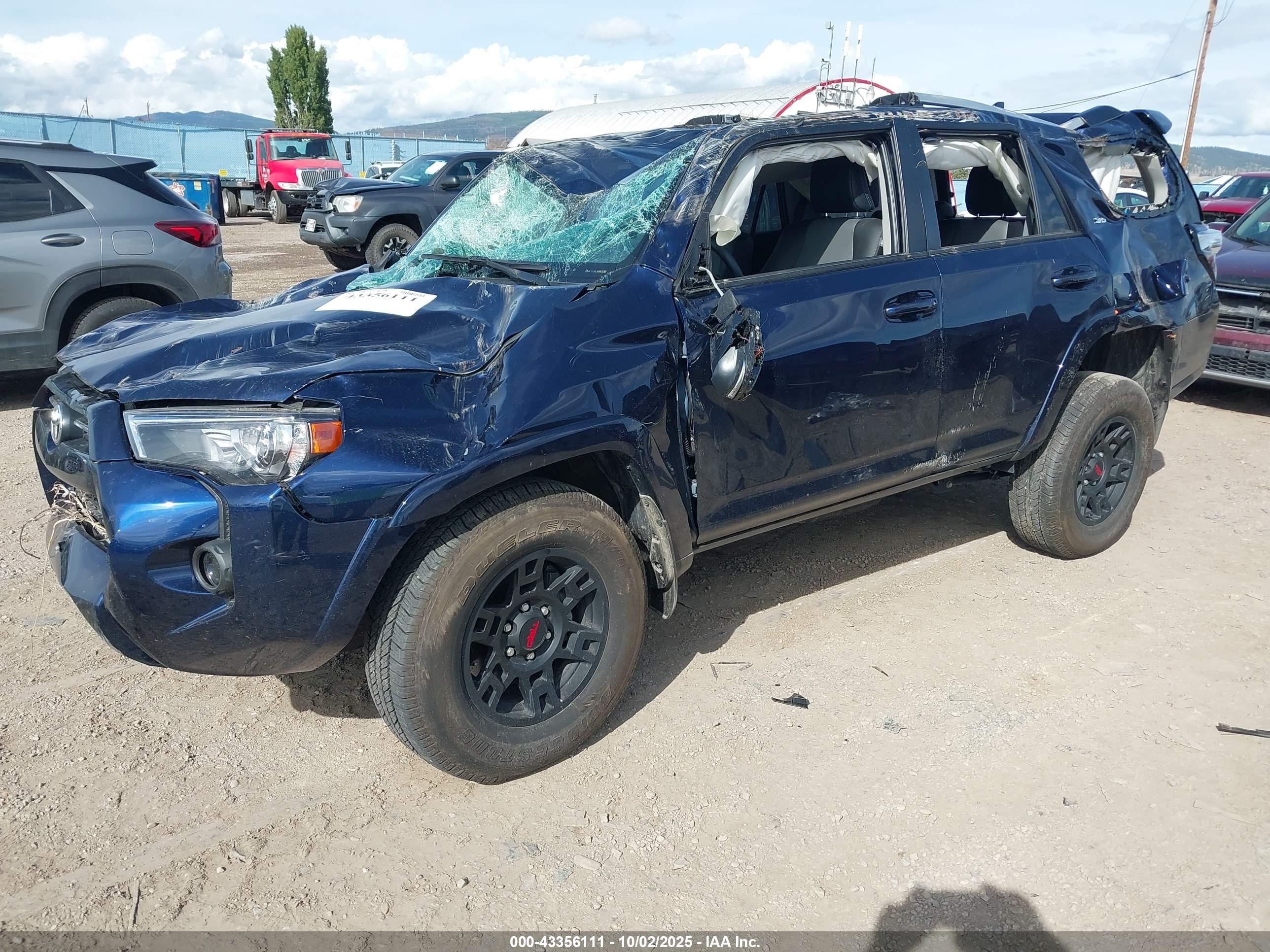 TOYOTA 4RUNNER image 2