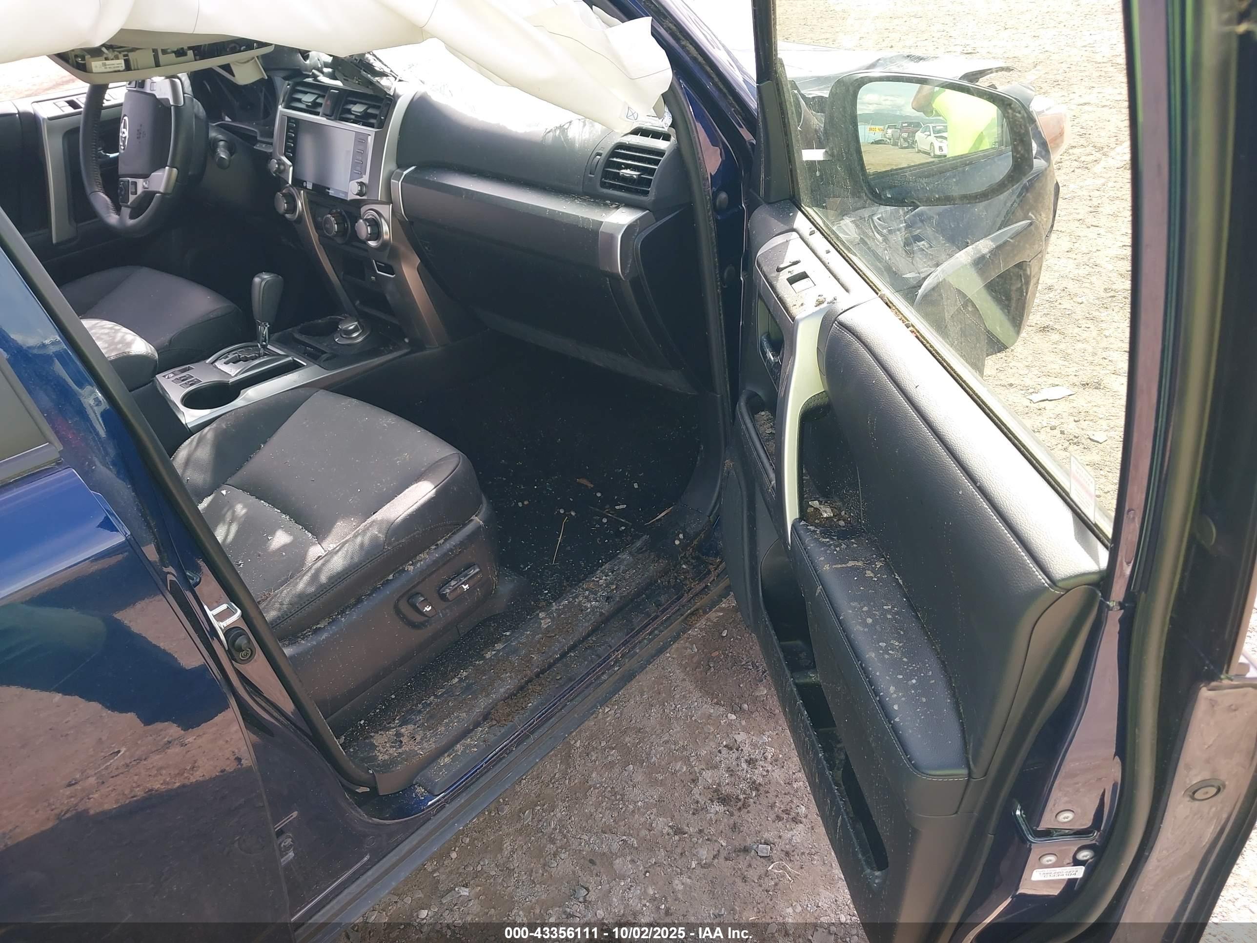 TOYOTA 4RUNNER image 5