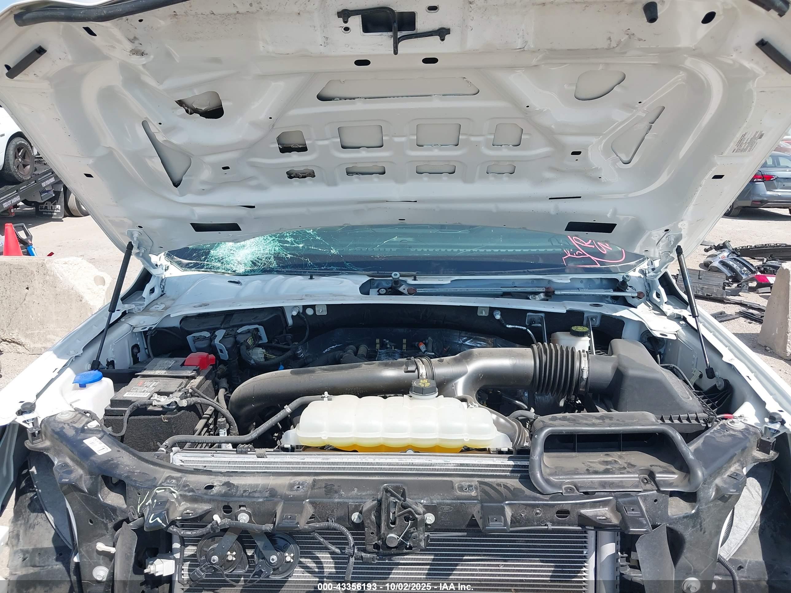 FORD EXPEDITION image 10