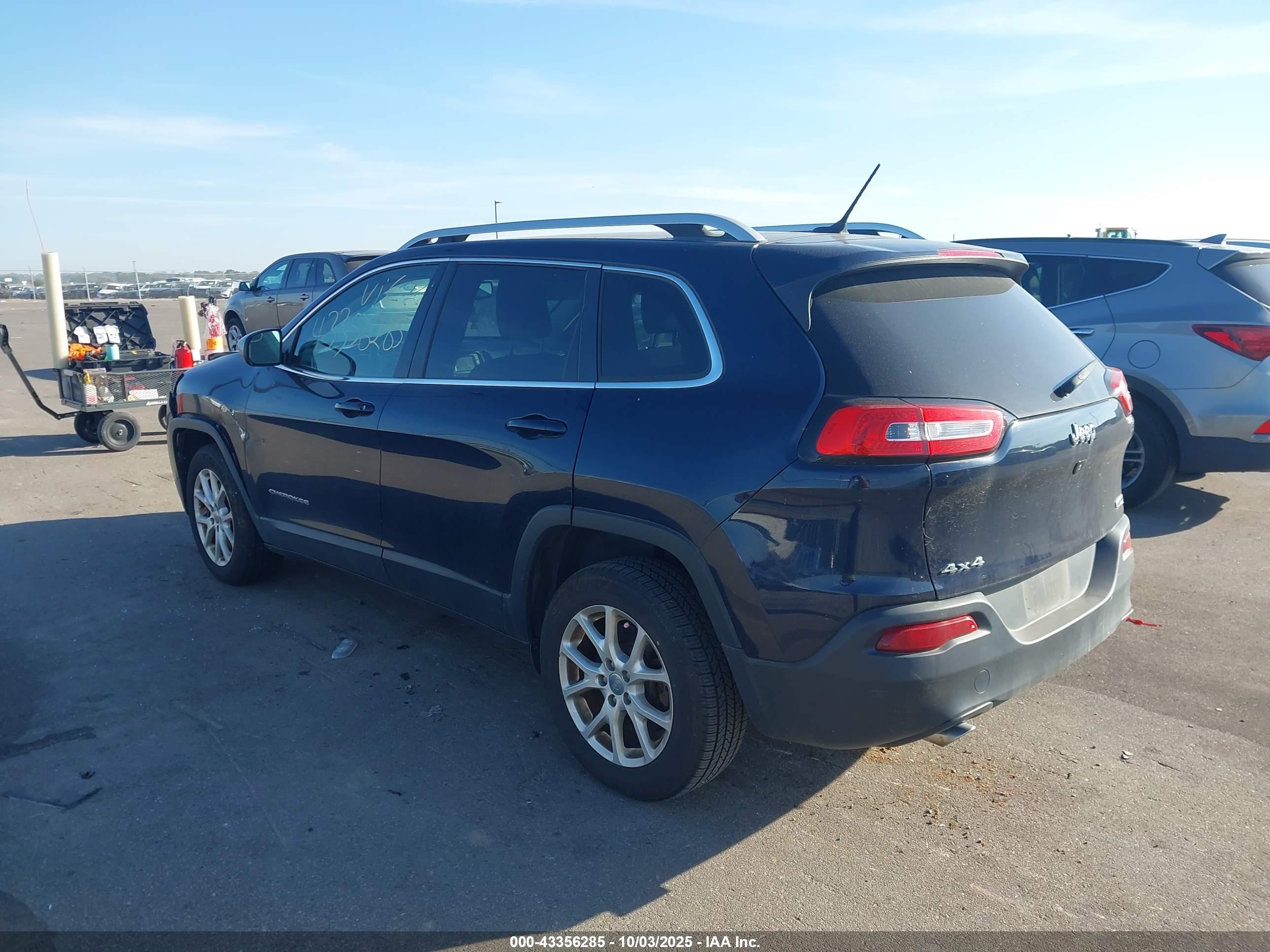 JEEP CHEROKEE image 3