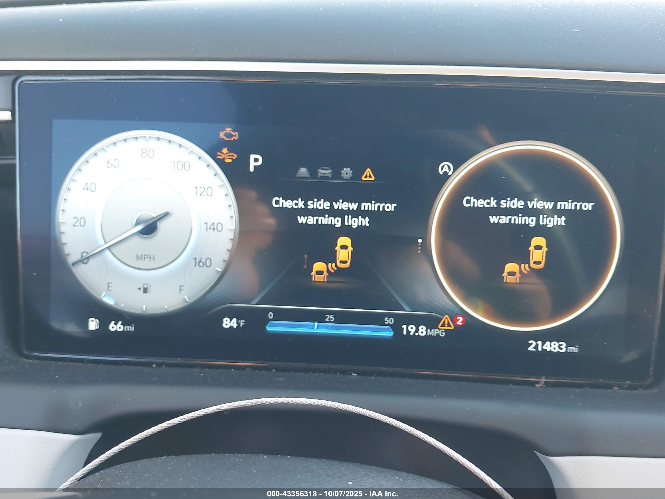 HYUNDAI TUCSON image 7
