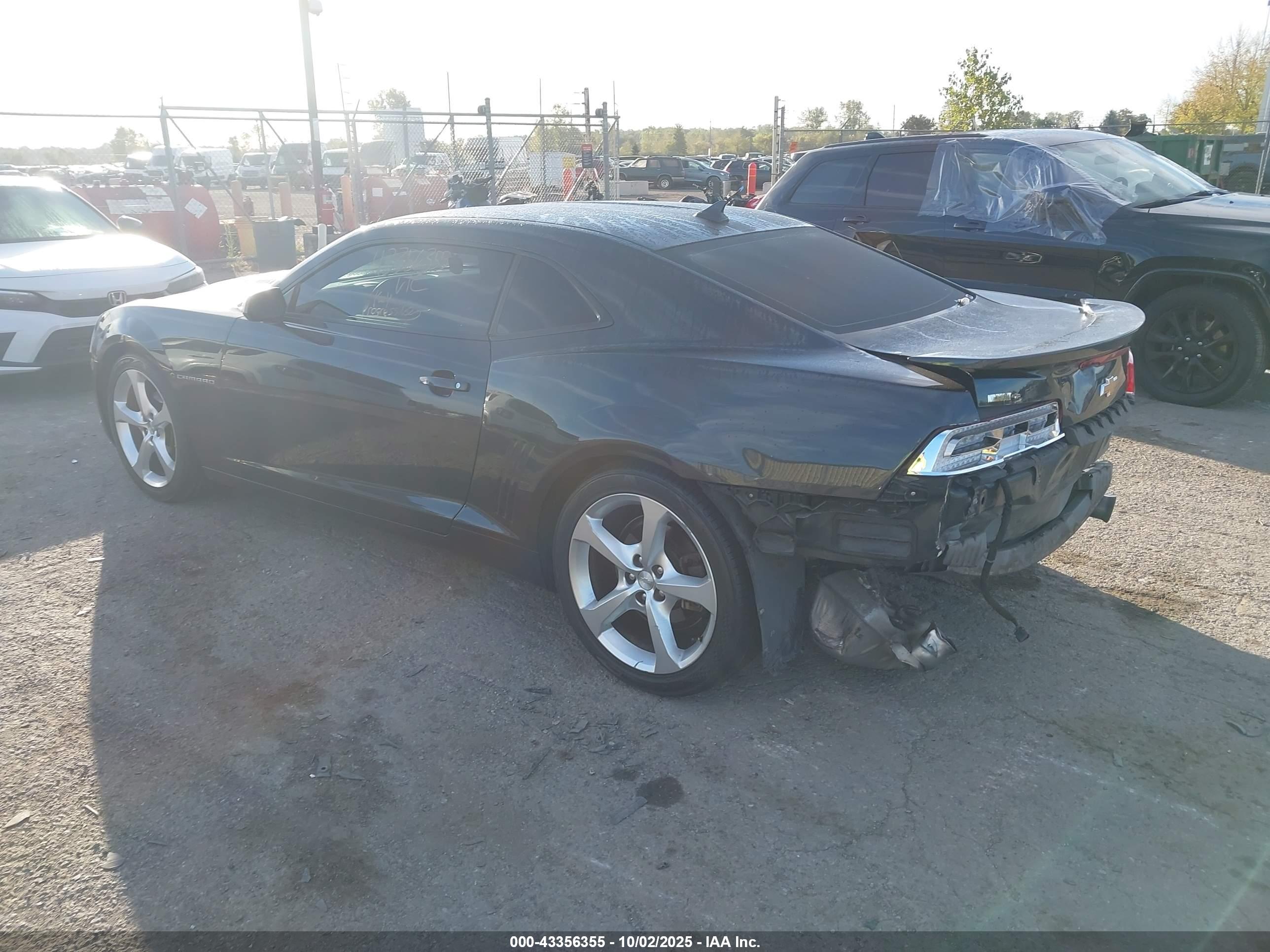 CHEVROLET CAMARO image 3