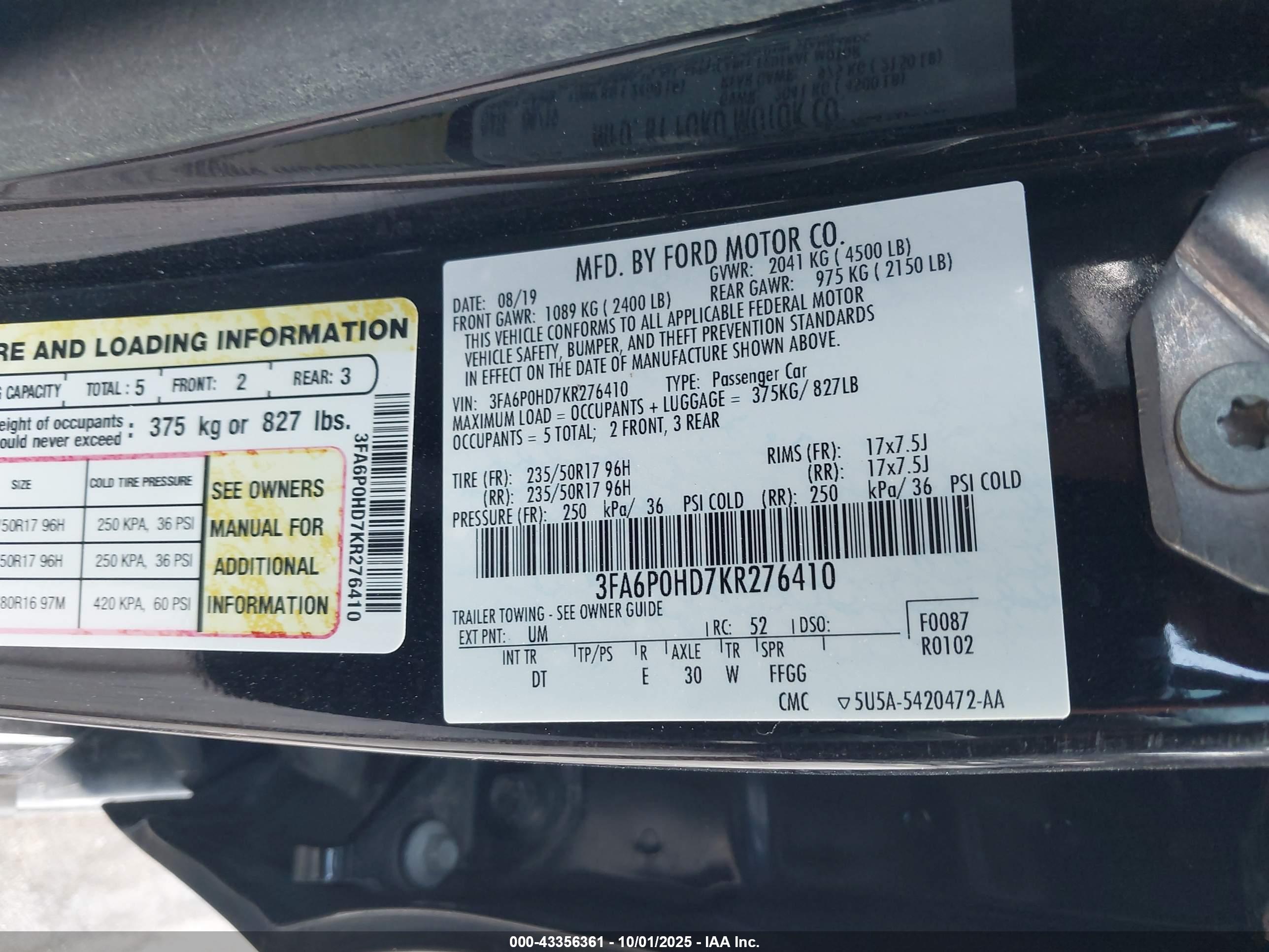 FORD FUSION image 9