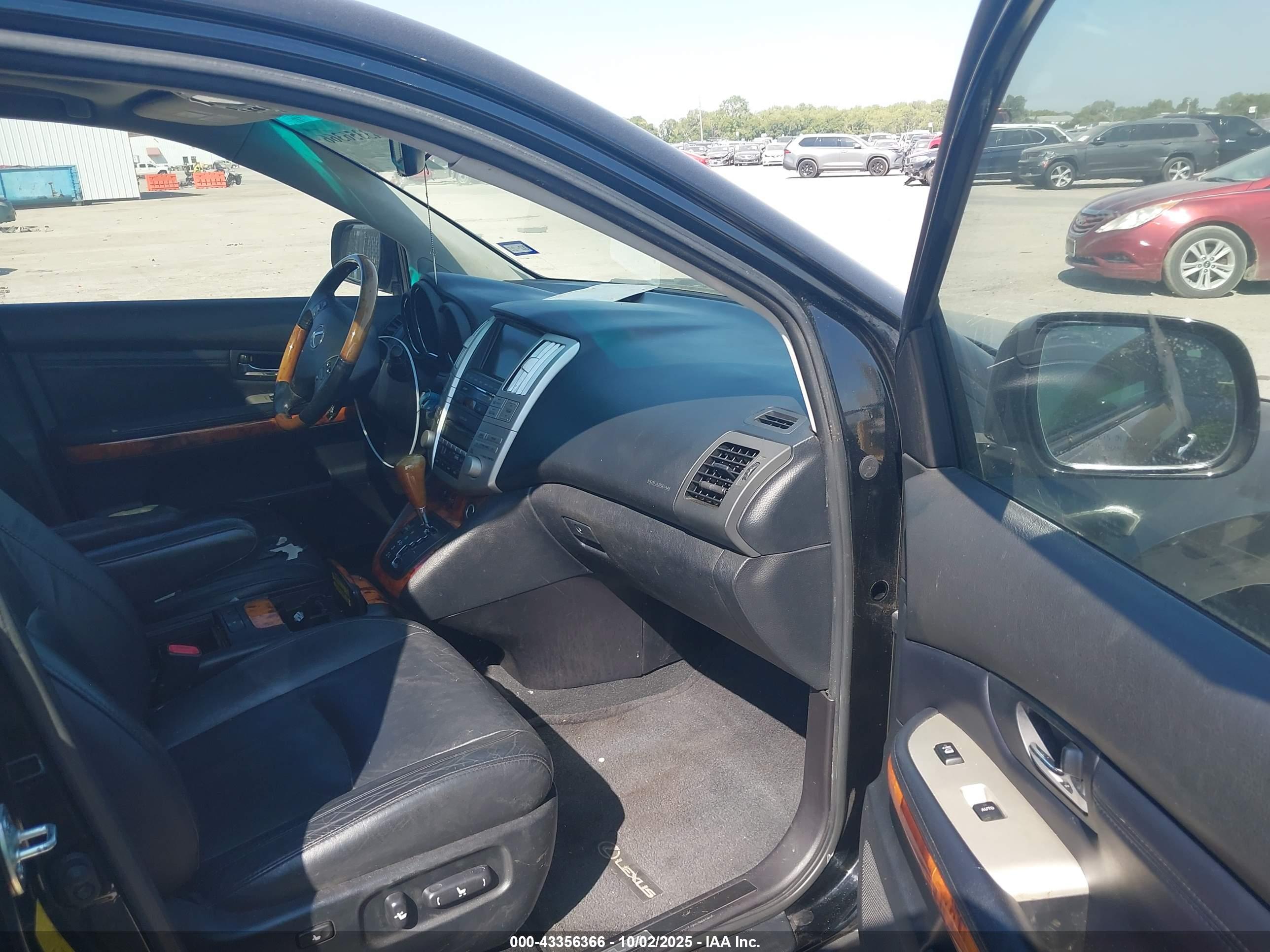 LEXUS RX image 5