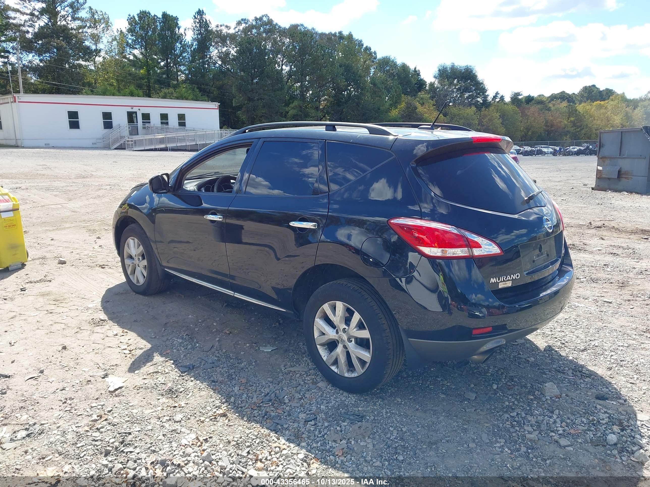NISSAN MURANO image 3