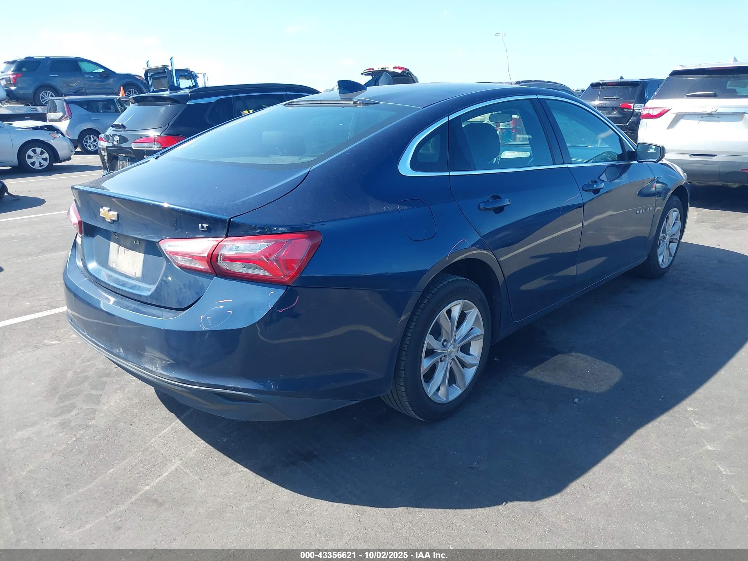 CHEVROLET MALIBU image 4