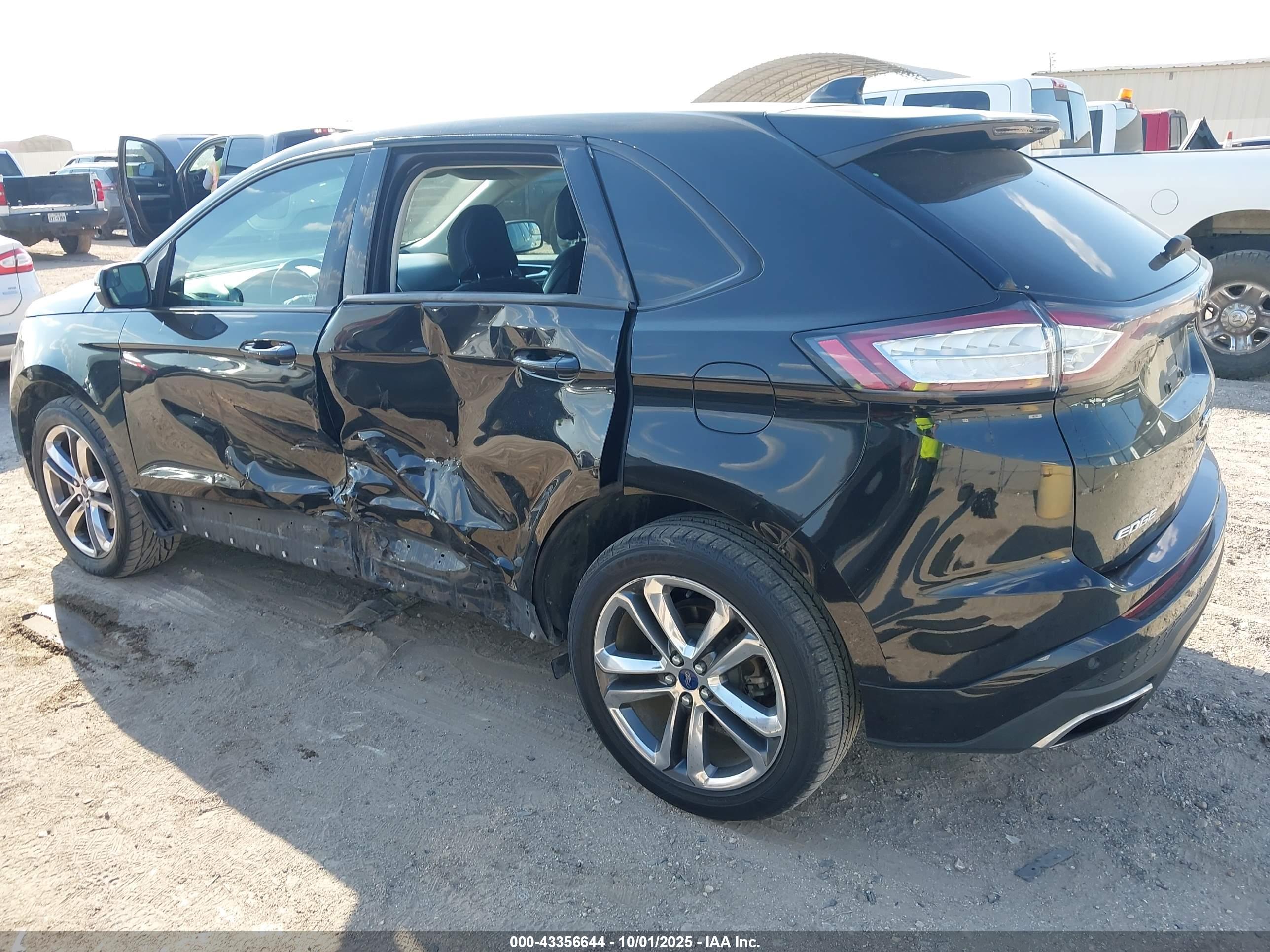 FORD EDGE image 3