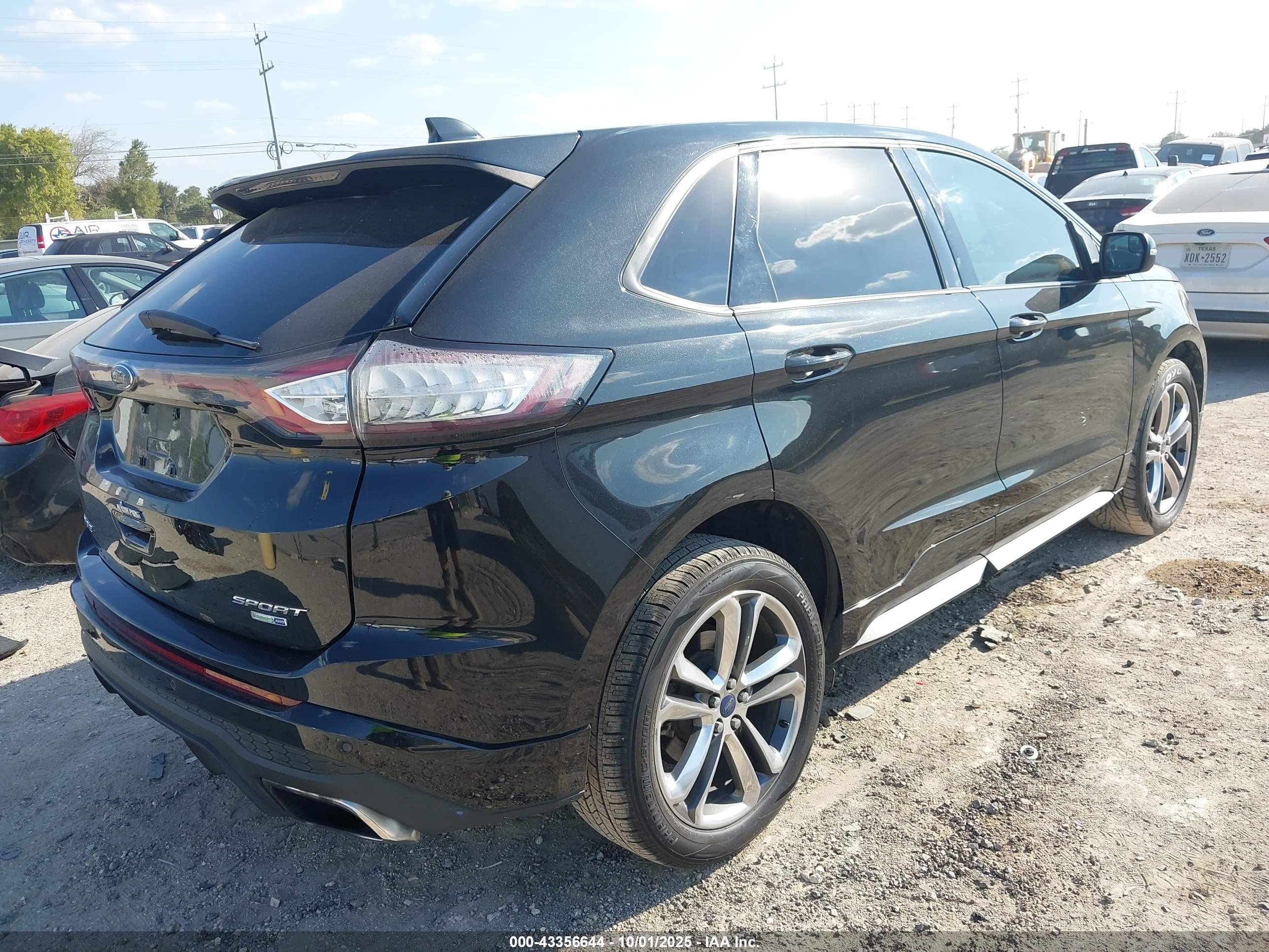 FORD EDGE image 4