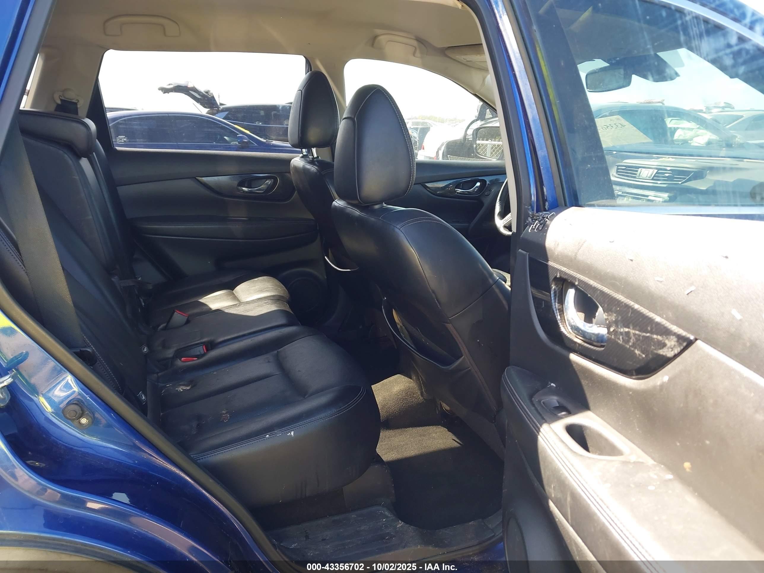 NISSAN ROGUE image 8