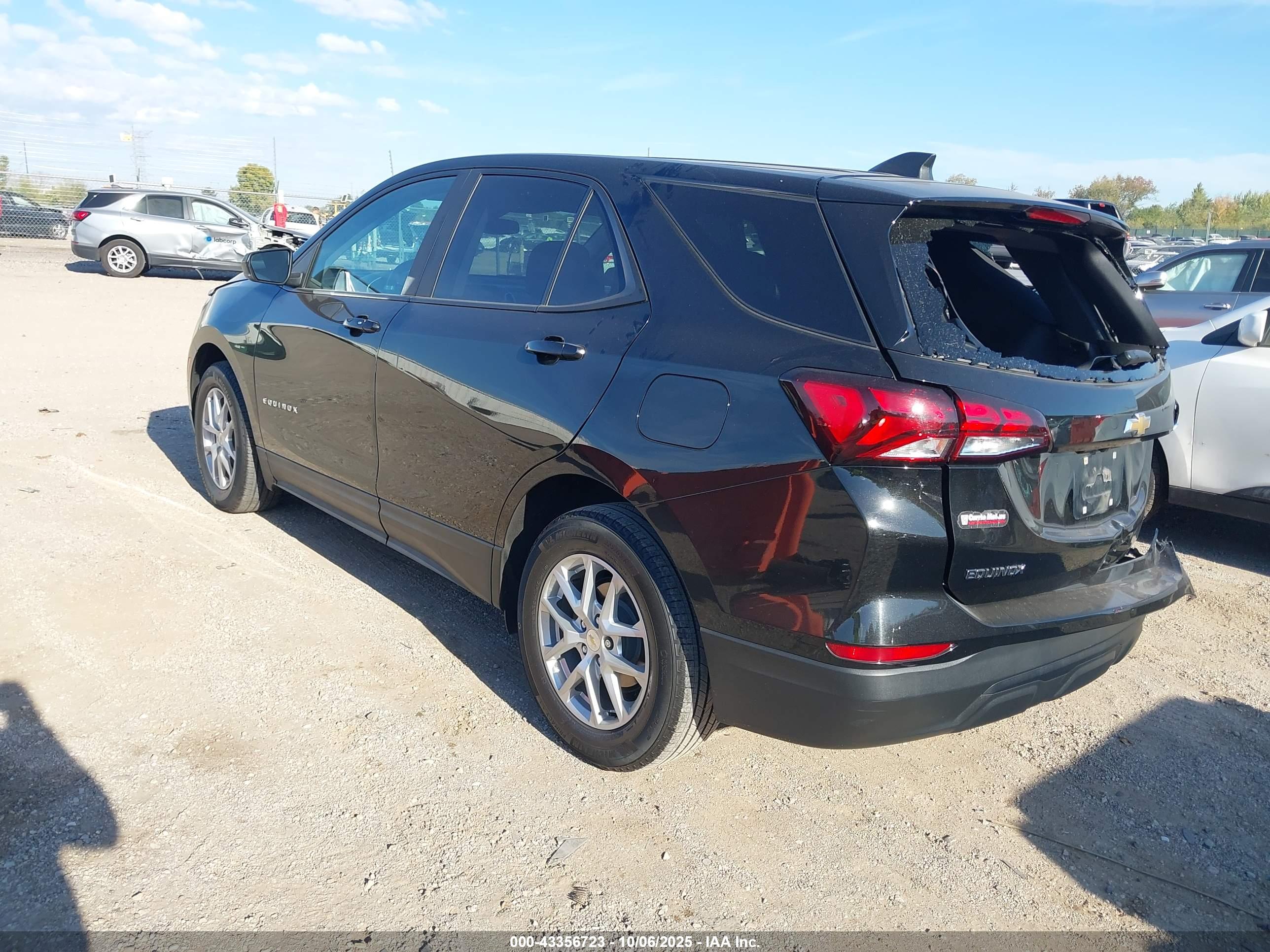 CHEVROLET EQUINOX image 3
