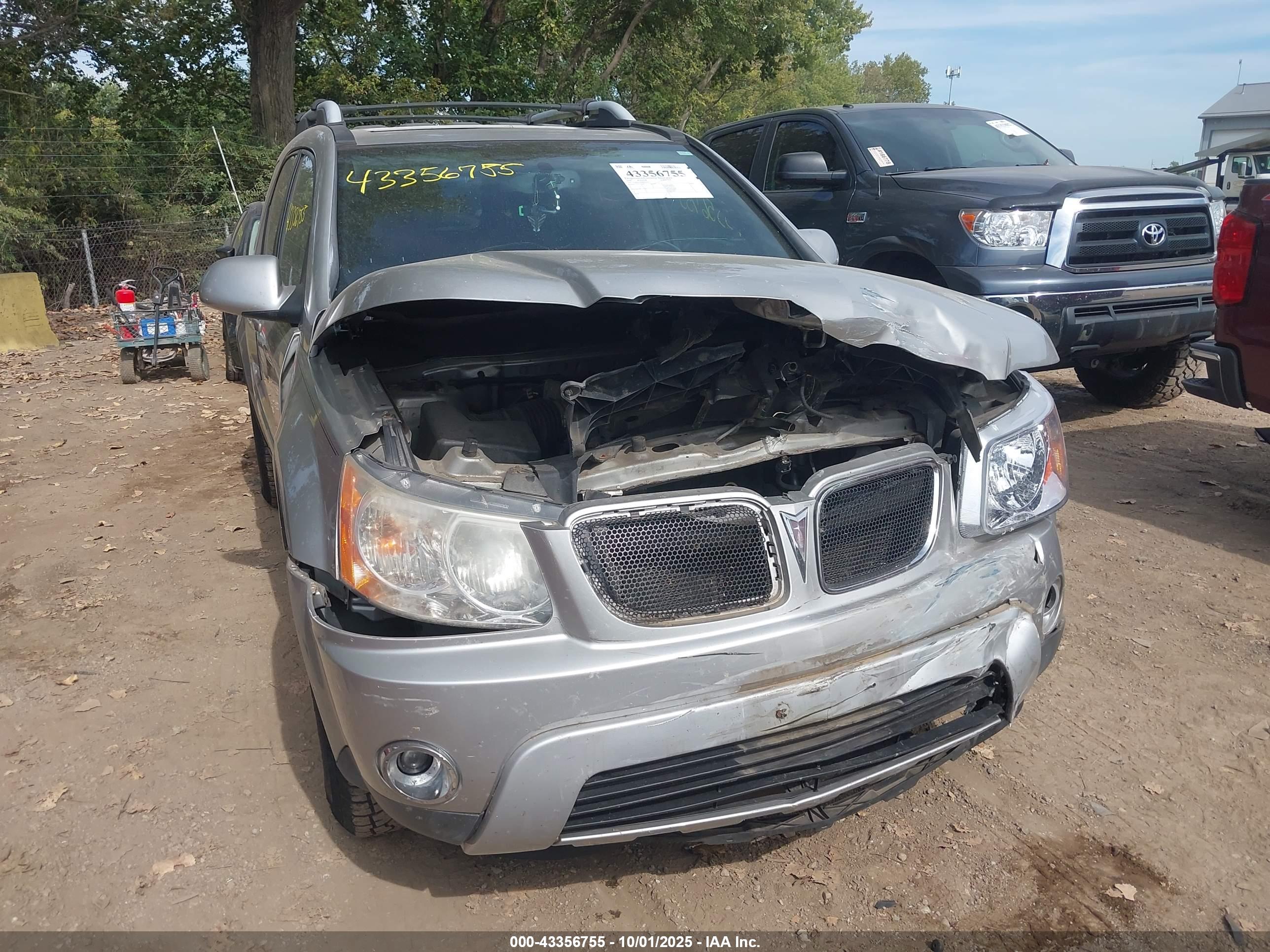 PONTIAC TORRENT image 6
