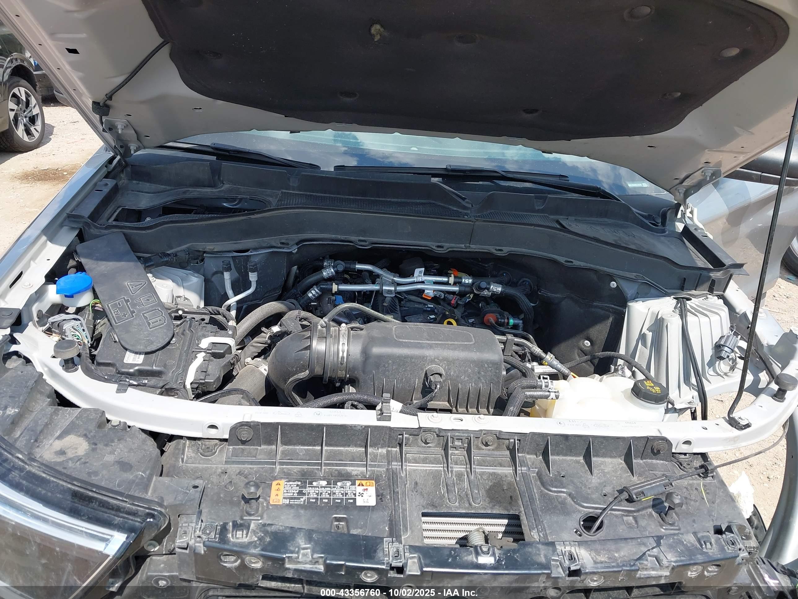 FORD EXPLORER image 10