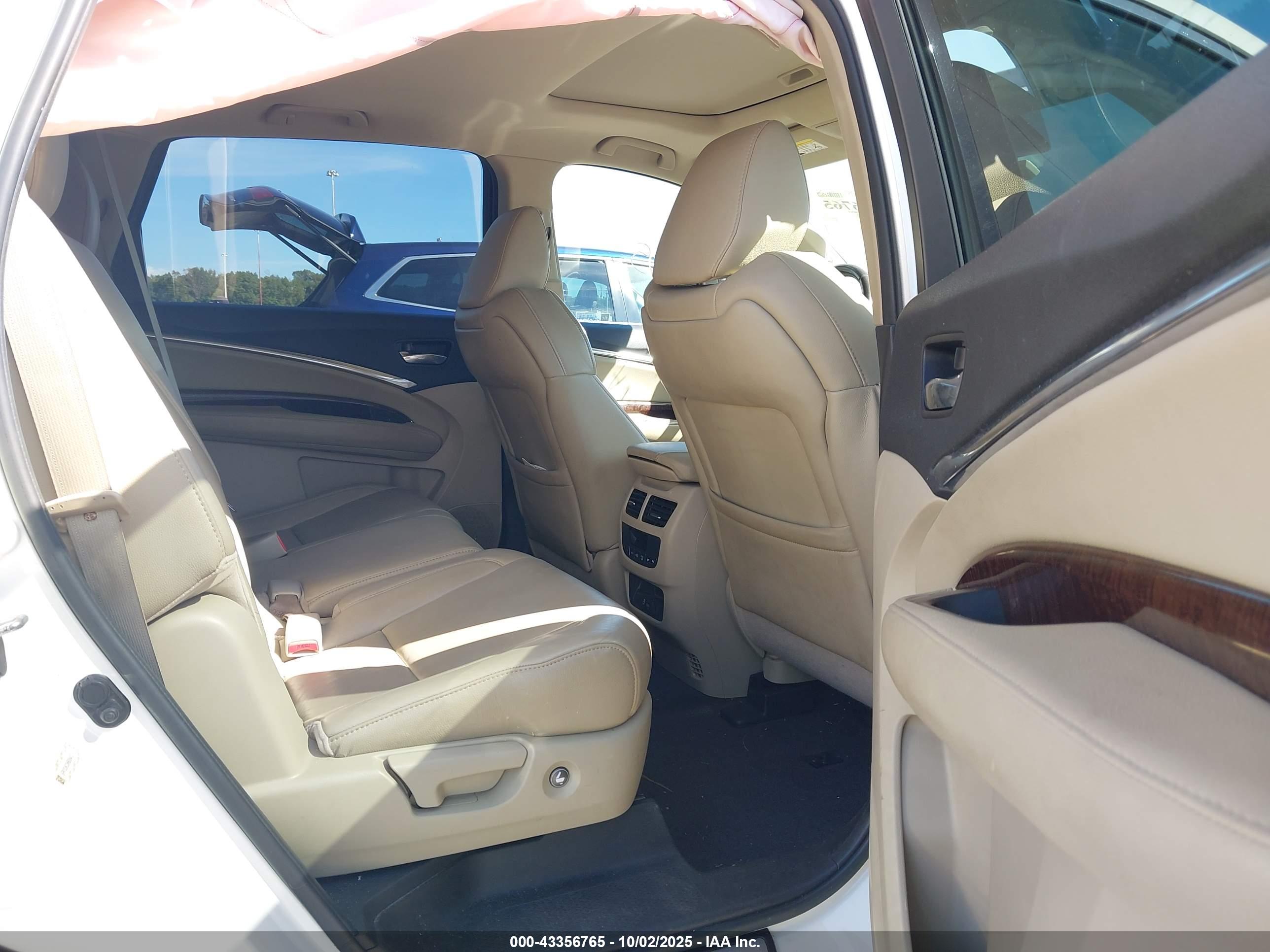 ACURA MDX image 8