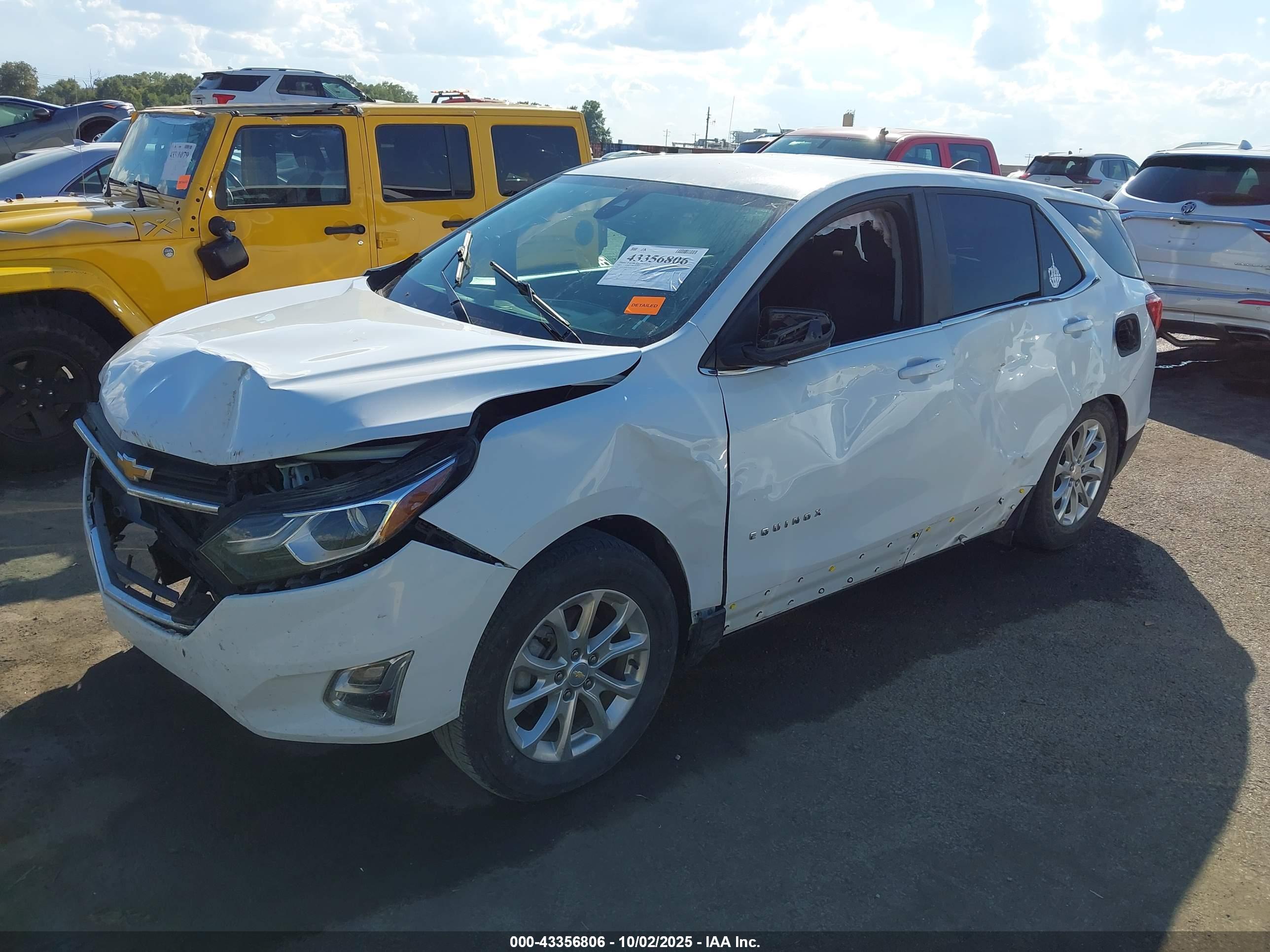 CHEVROLET EQUINOX image 2