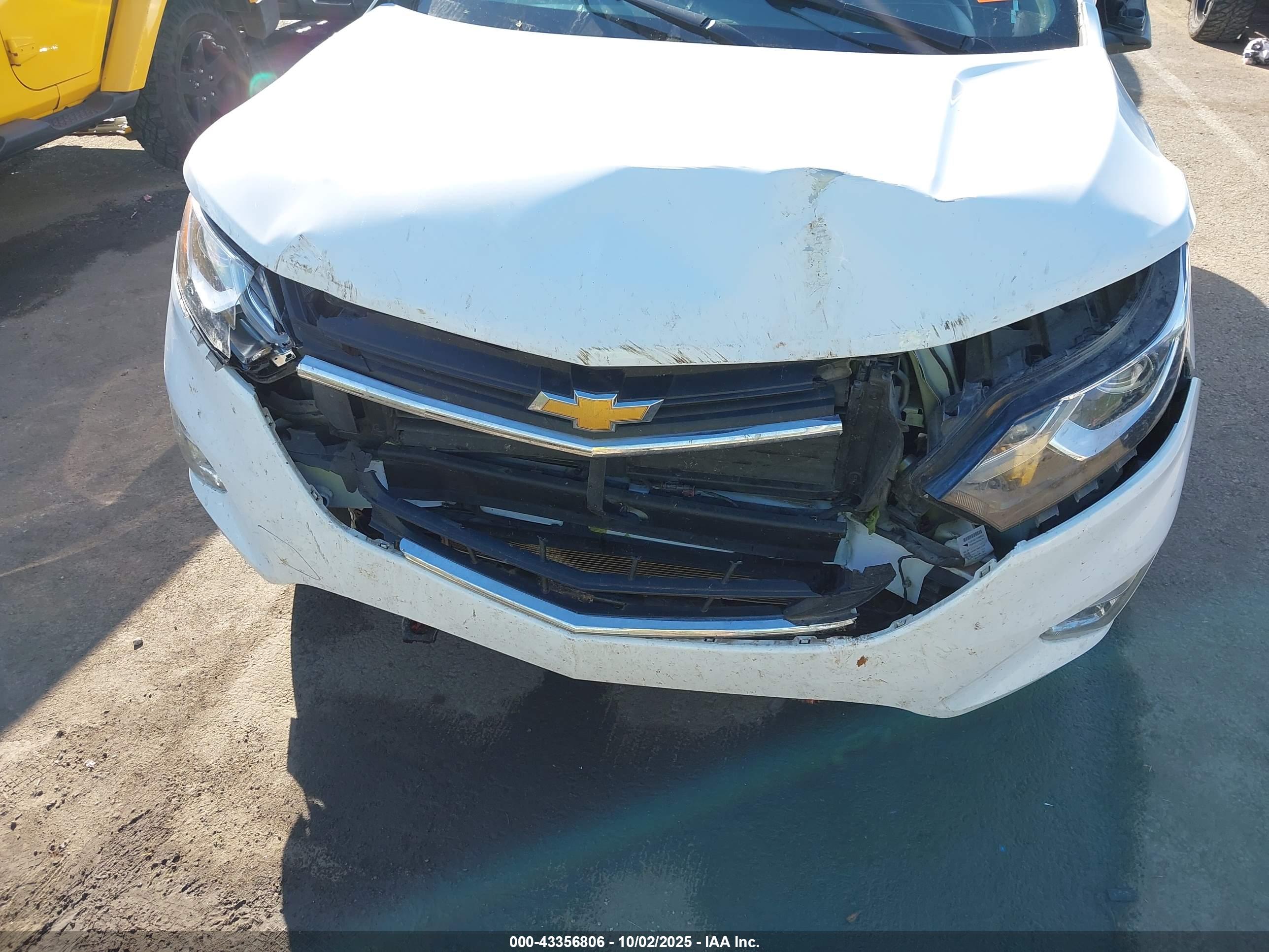 CHEVROLET EQUINOX image 6