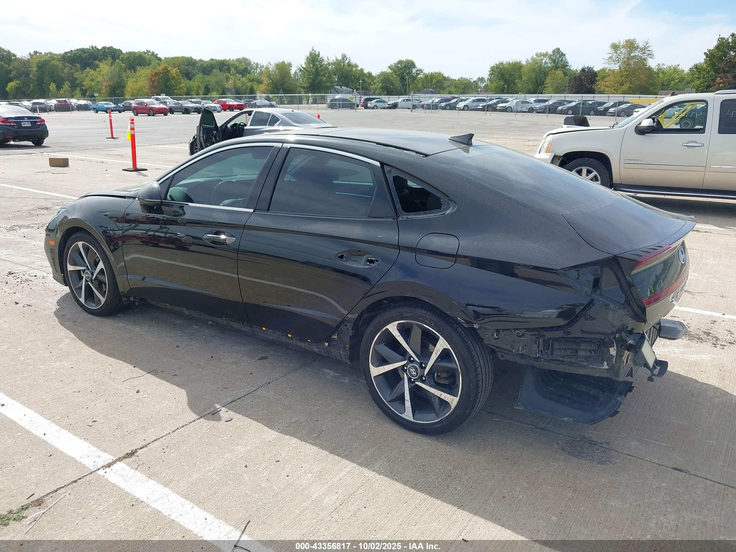 HYUNDAI SONATA image 3