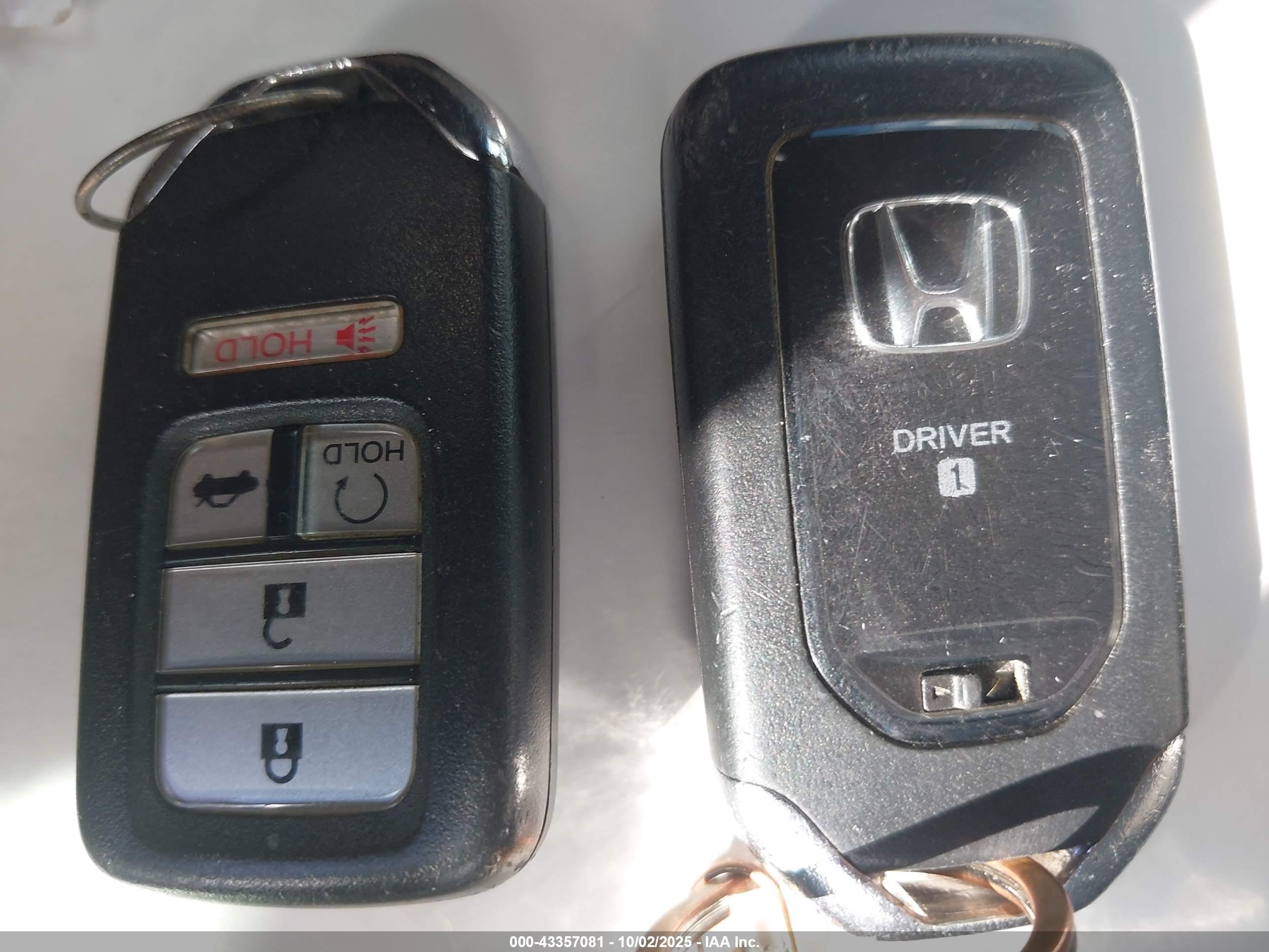 HONDA ACCORD image 11