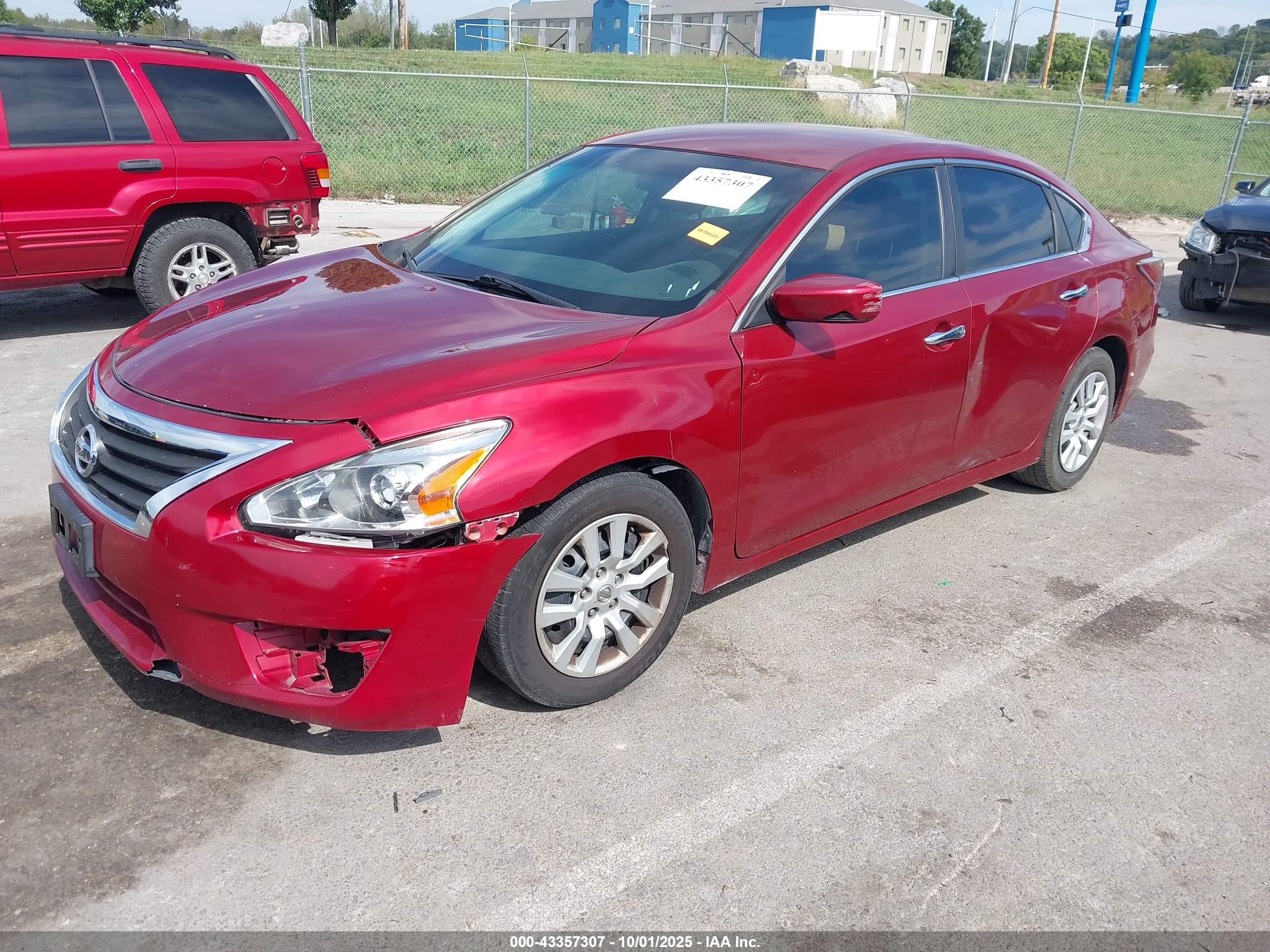 NISSAN ALTIMA image 2