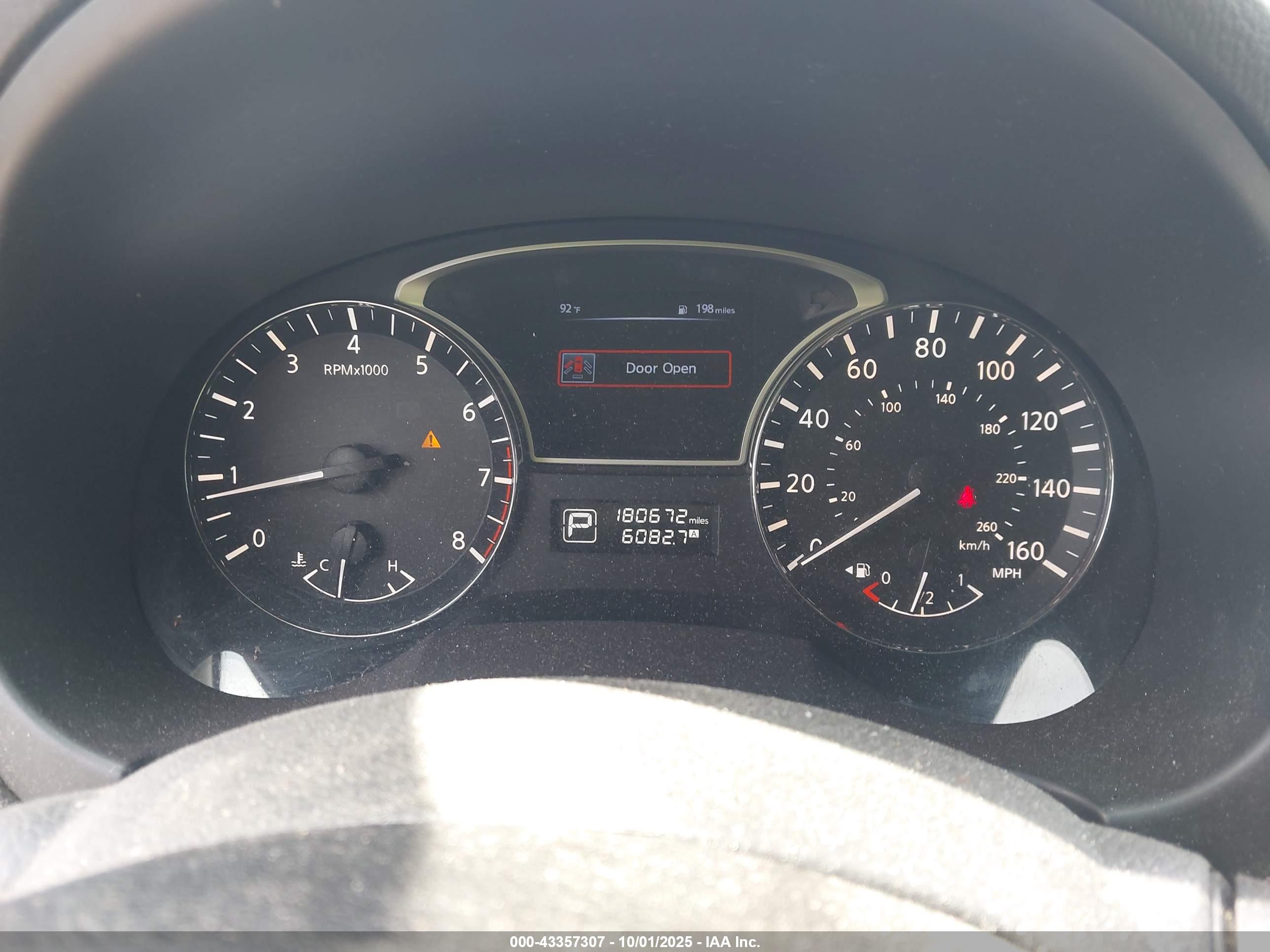NISSAN ALTIMA image 7