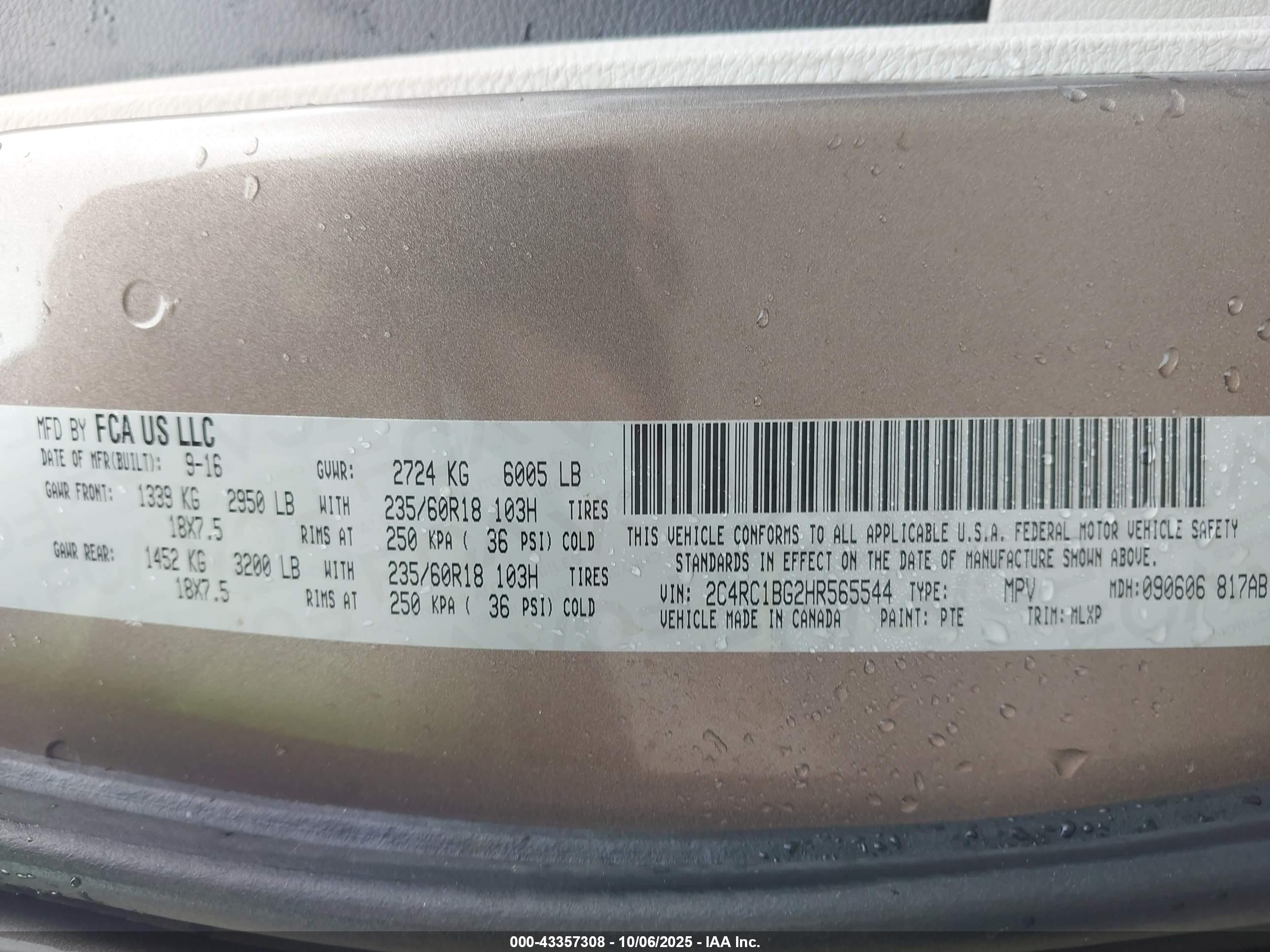 CHRYSLER PACIFICA image 9