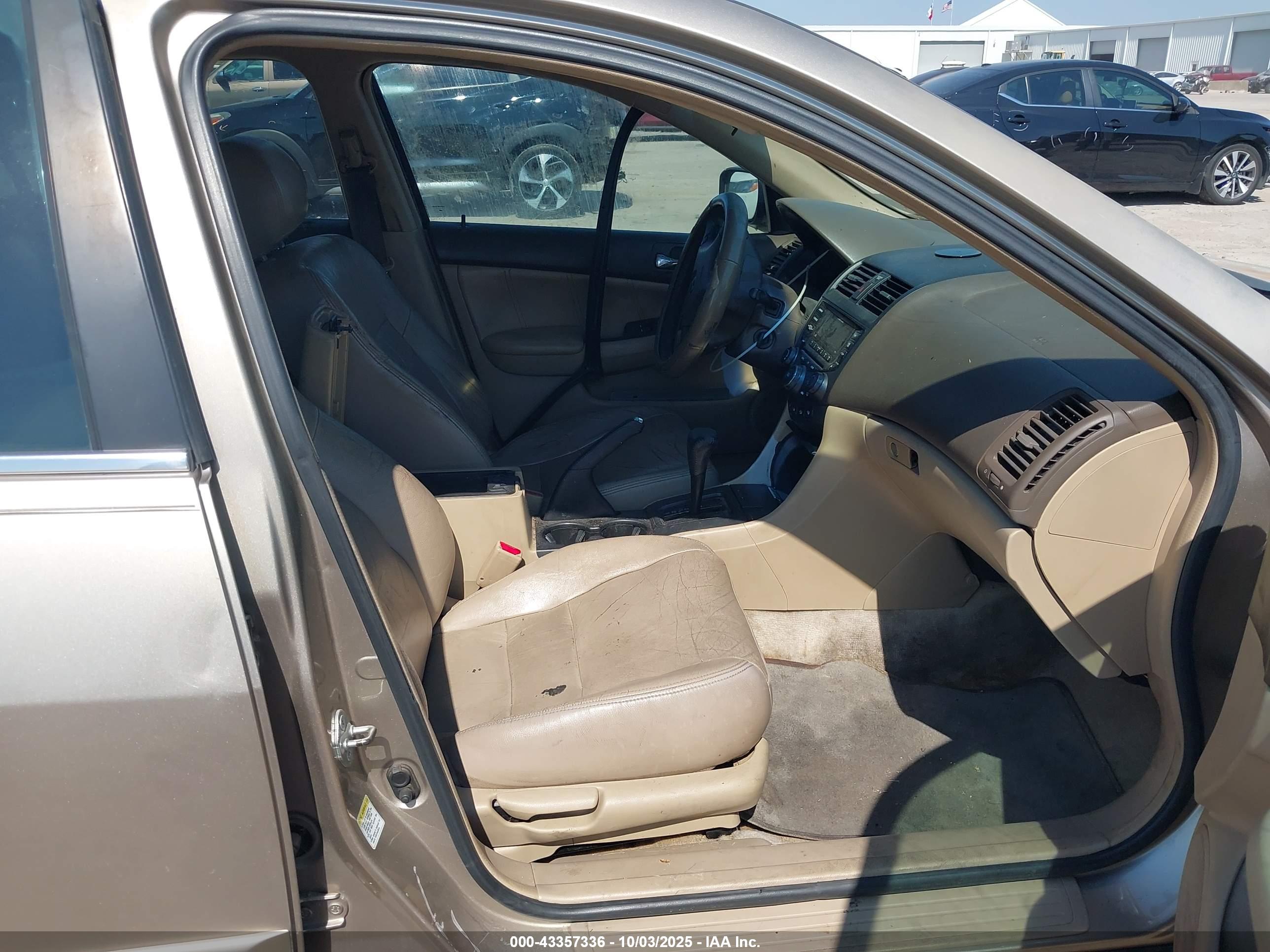 HONDA ACCORD image 5