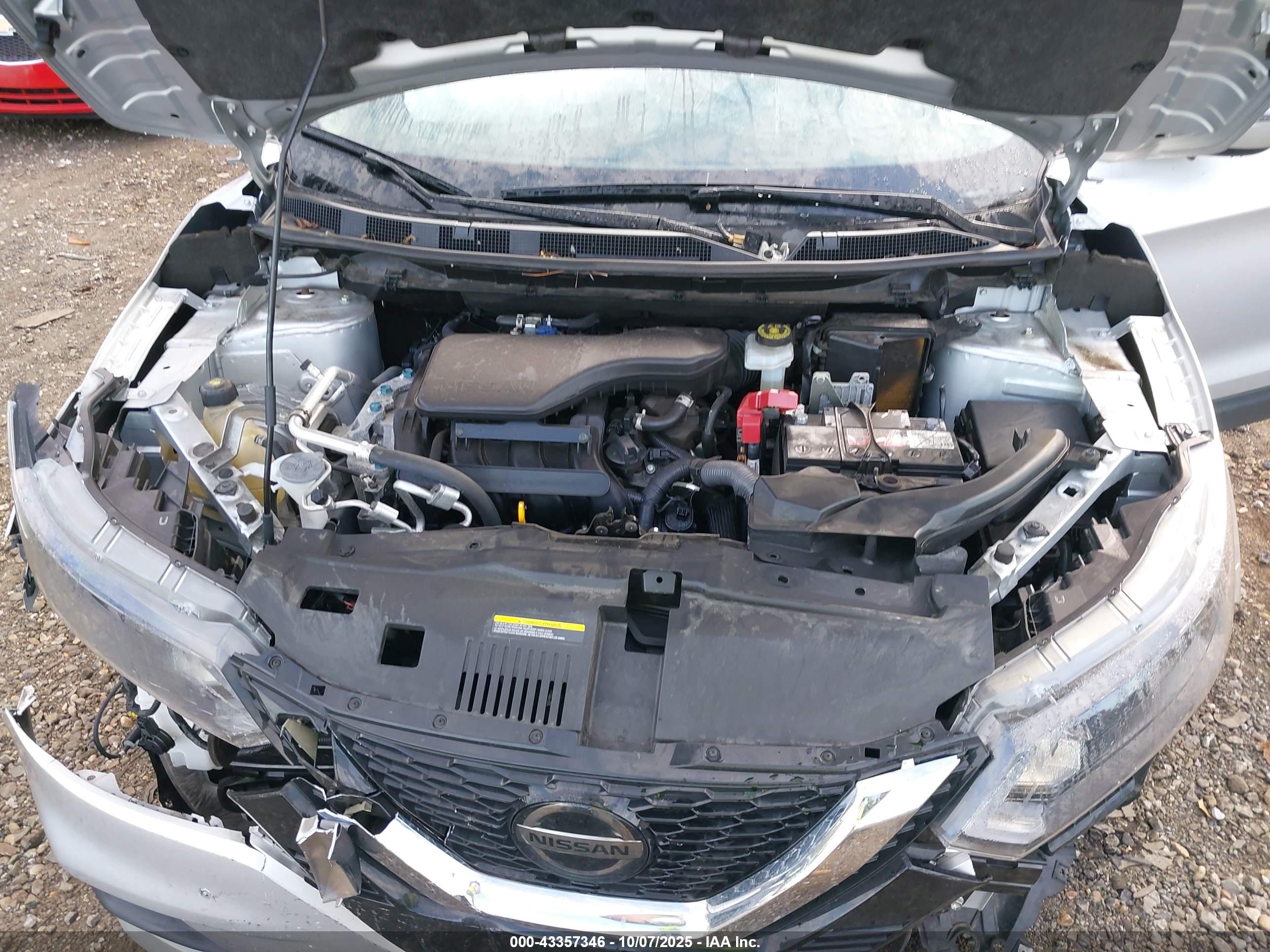 NISSAN ROGUE image 10