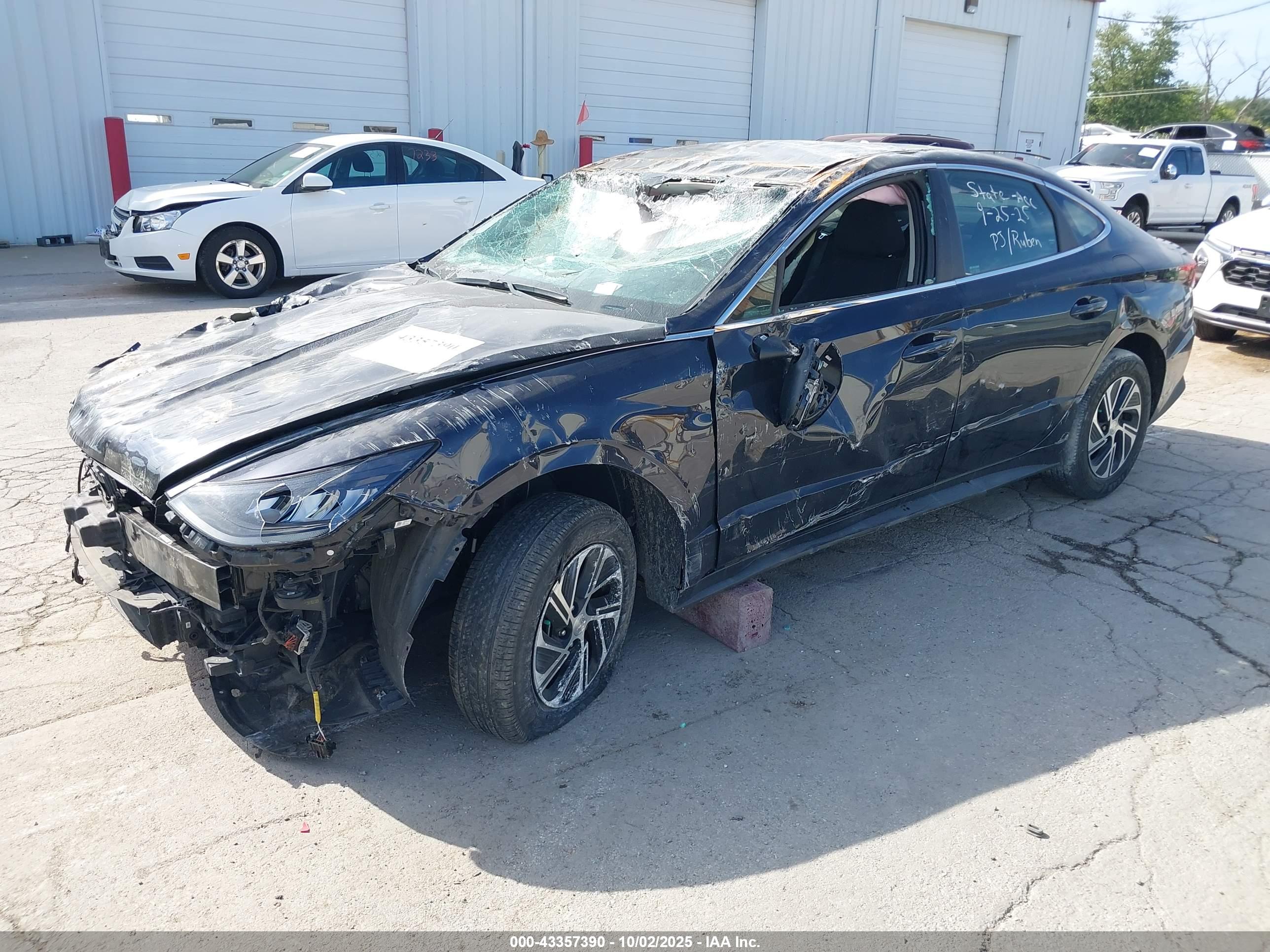 HYUNDAI SONATA image 2