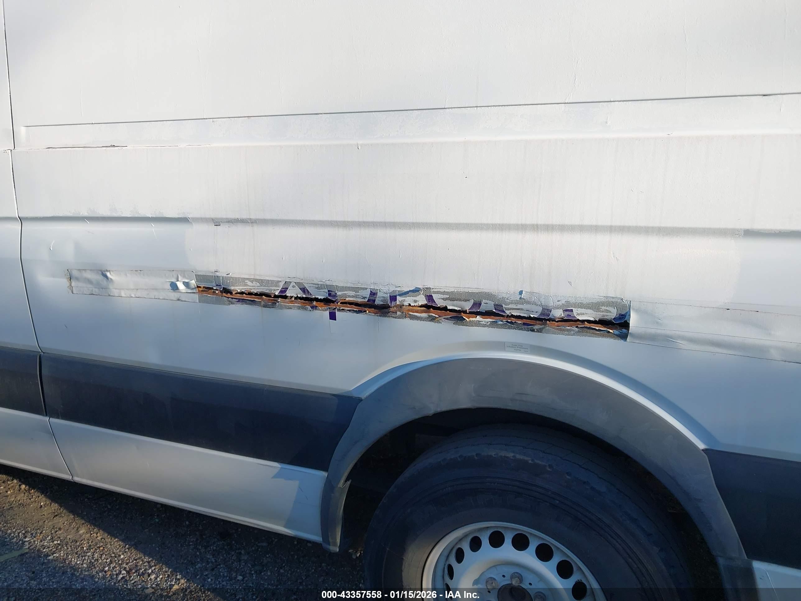 MERCEDES-BENZ SPRINTER image 6