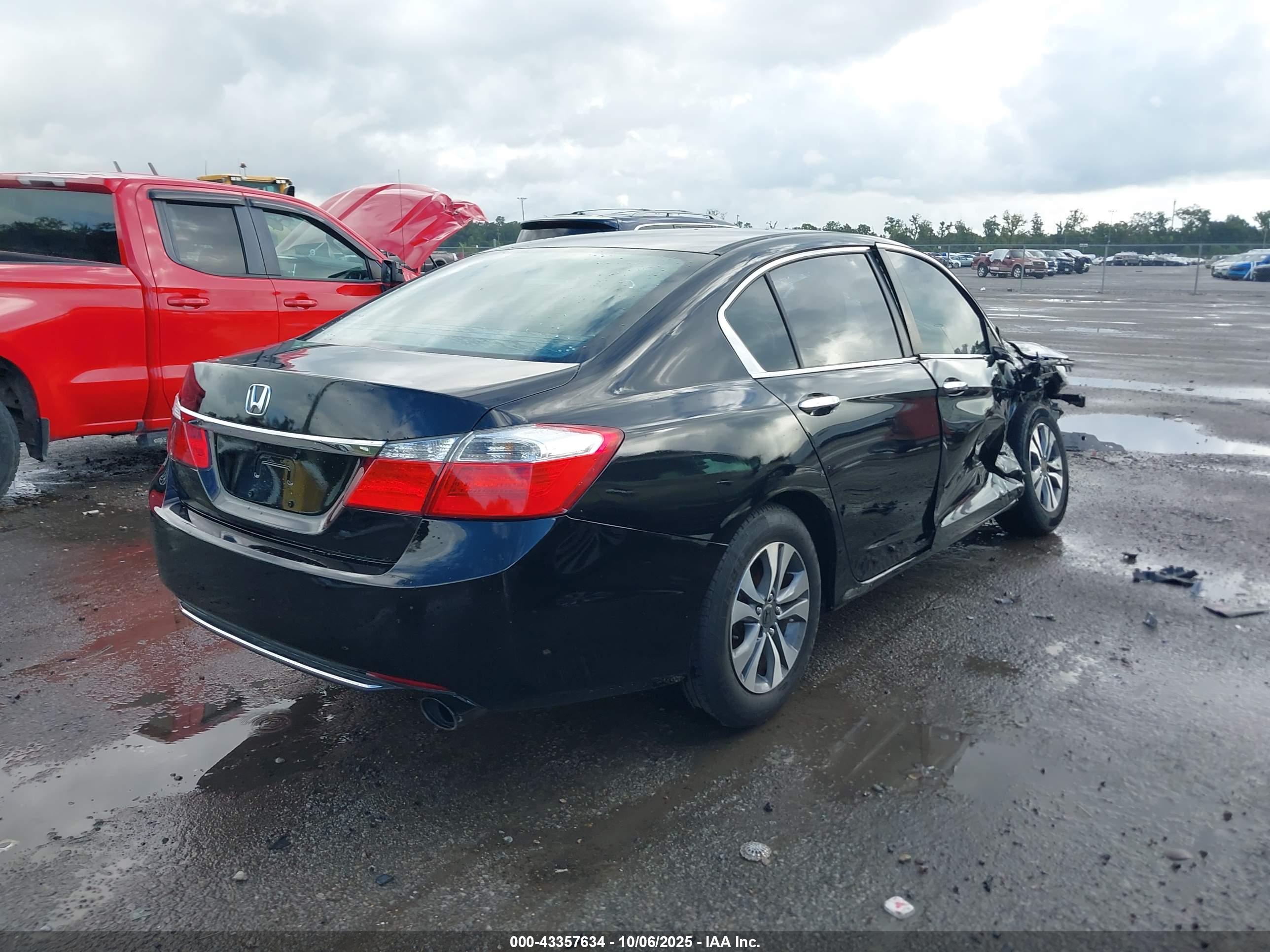 HONDA ACCORD image 4
