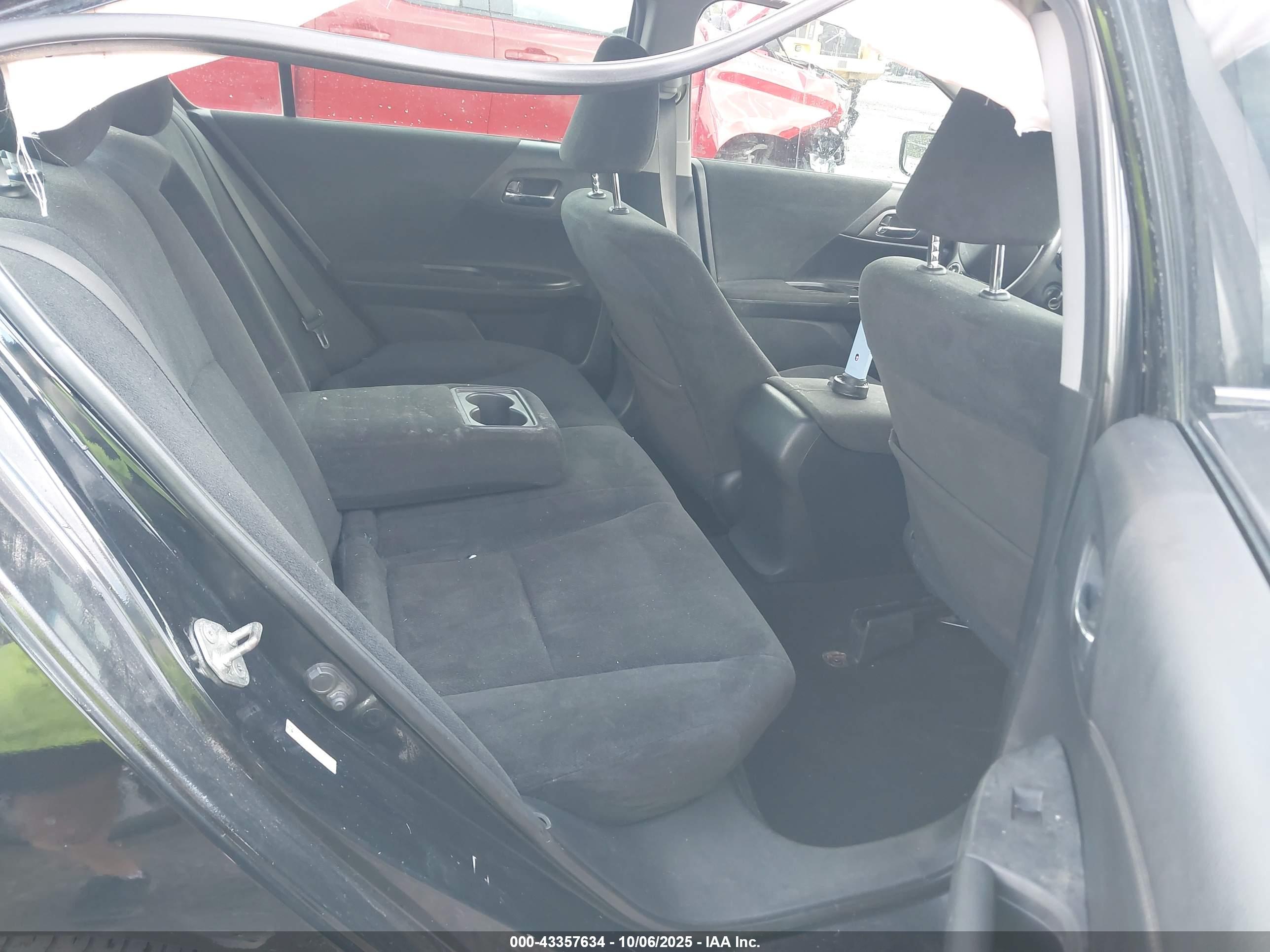 HONDA ACCORD image 8