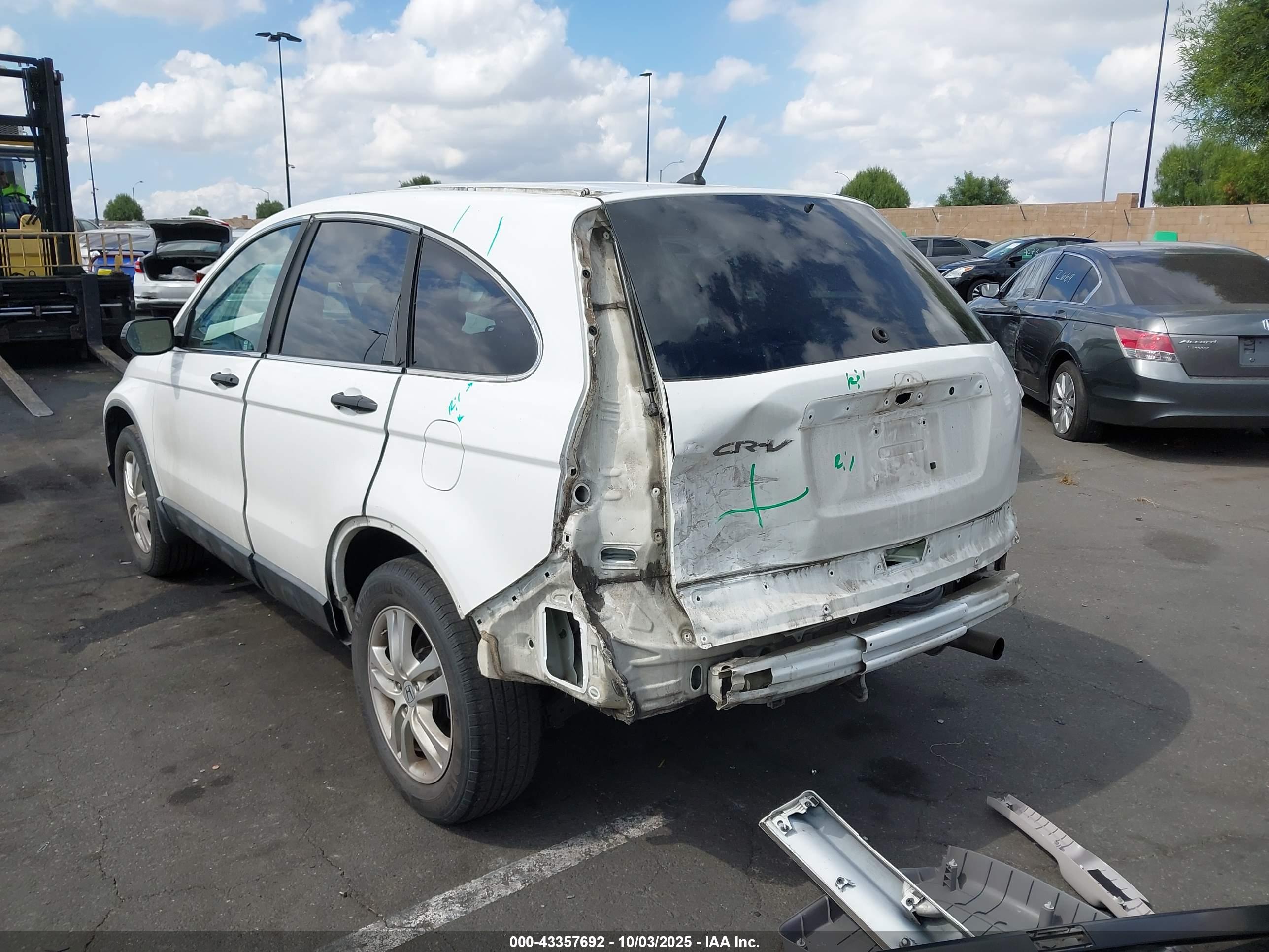 HONDA CR-V image 3