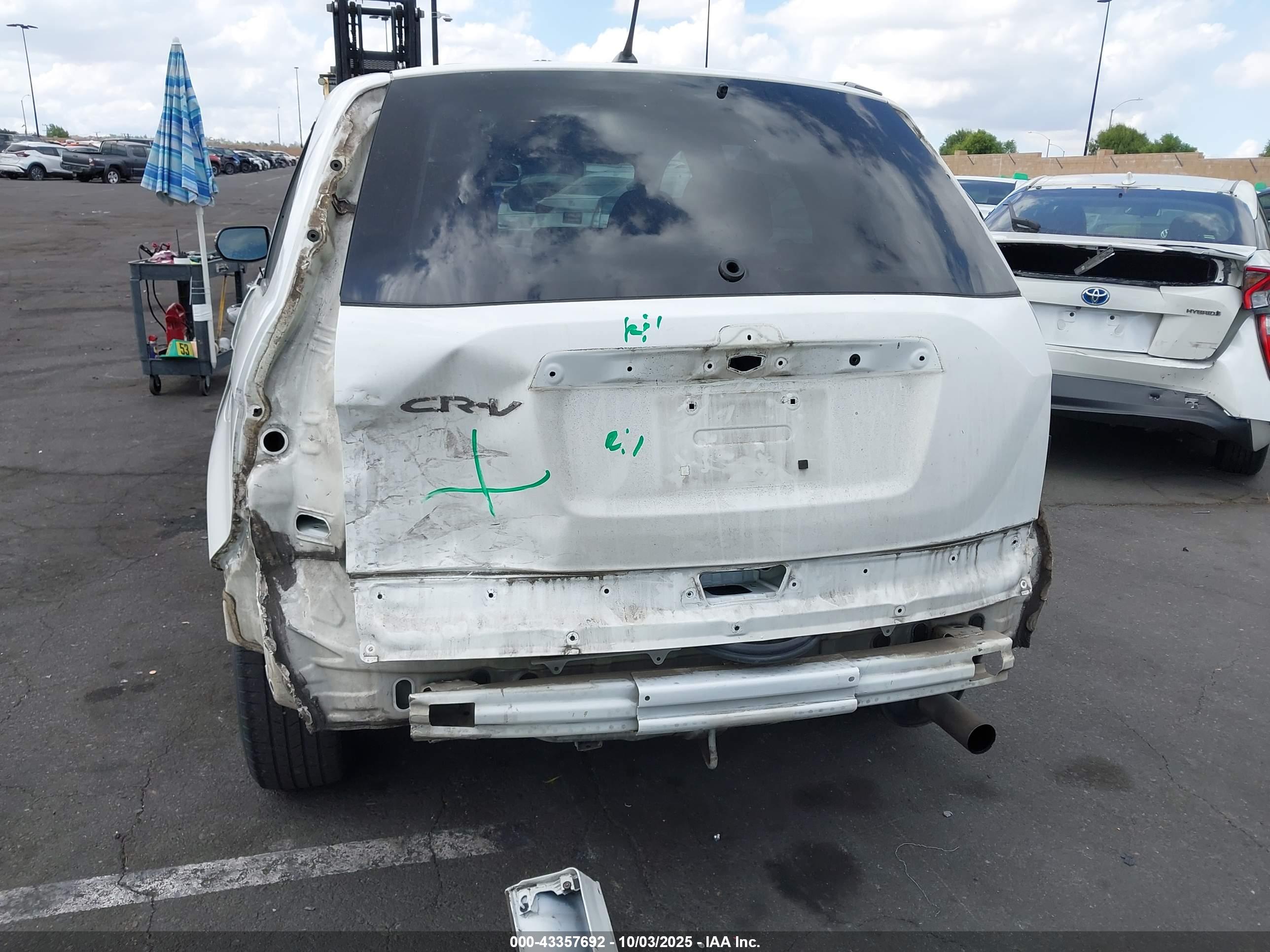 HONDA CR-V image 6