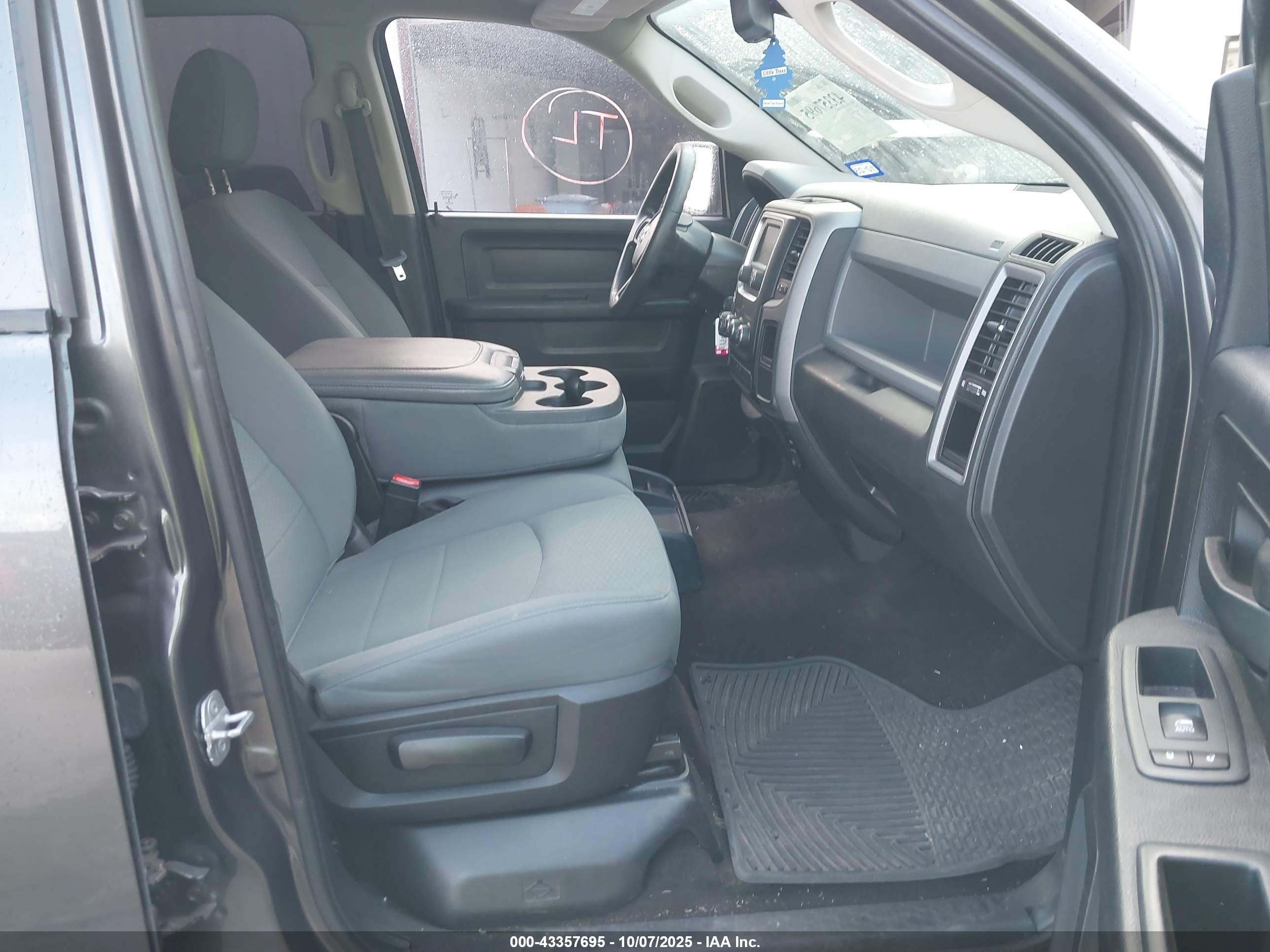 RAM 1500 image 5