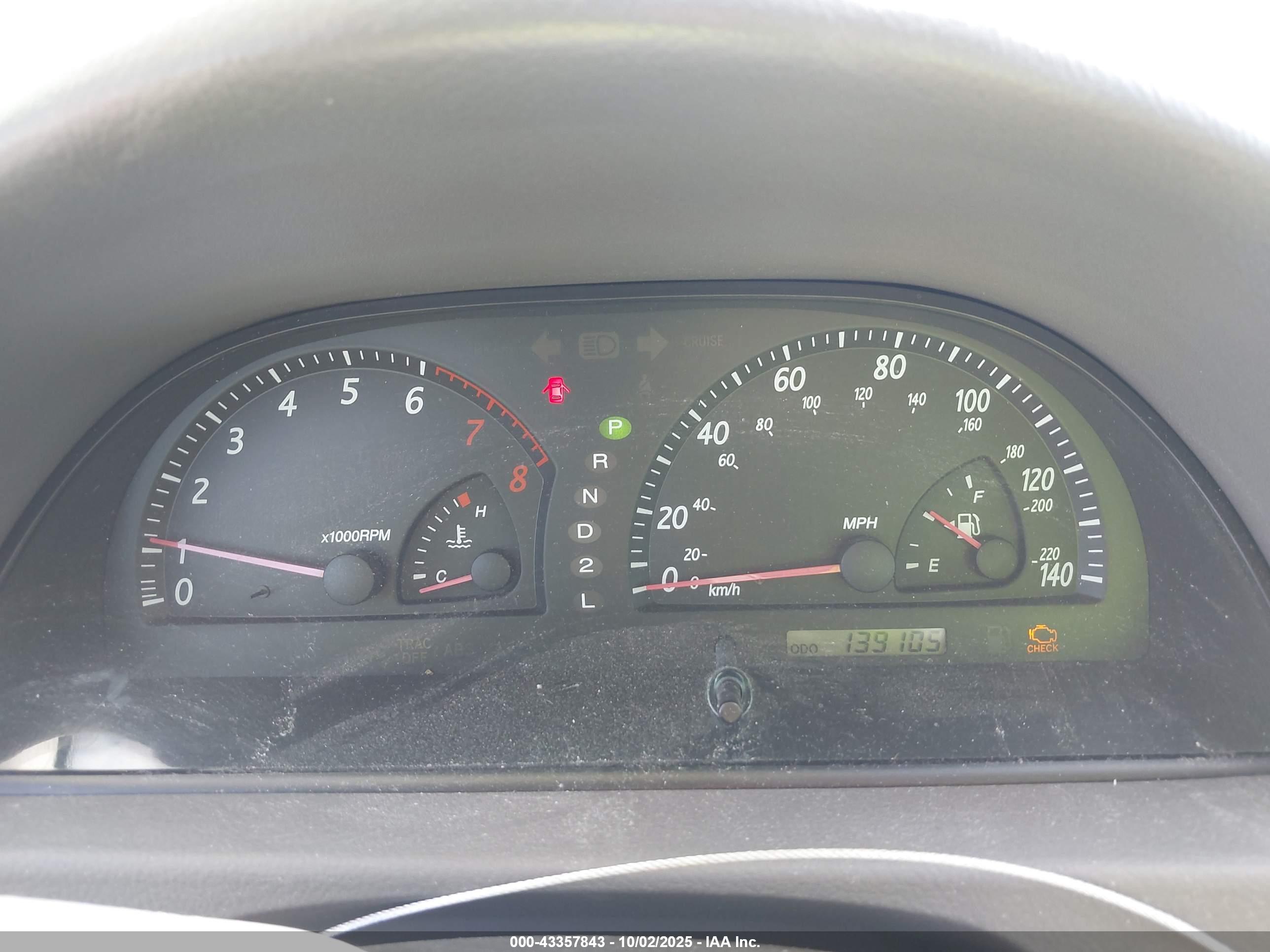 TOYOTA CAMRY image 7