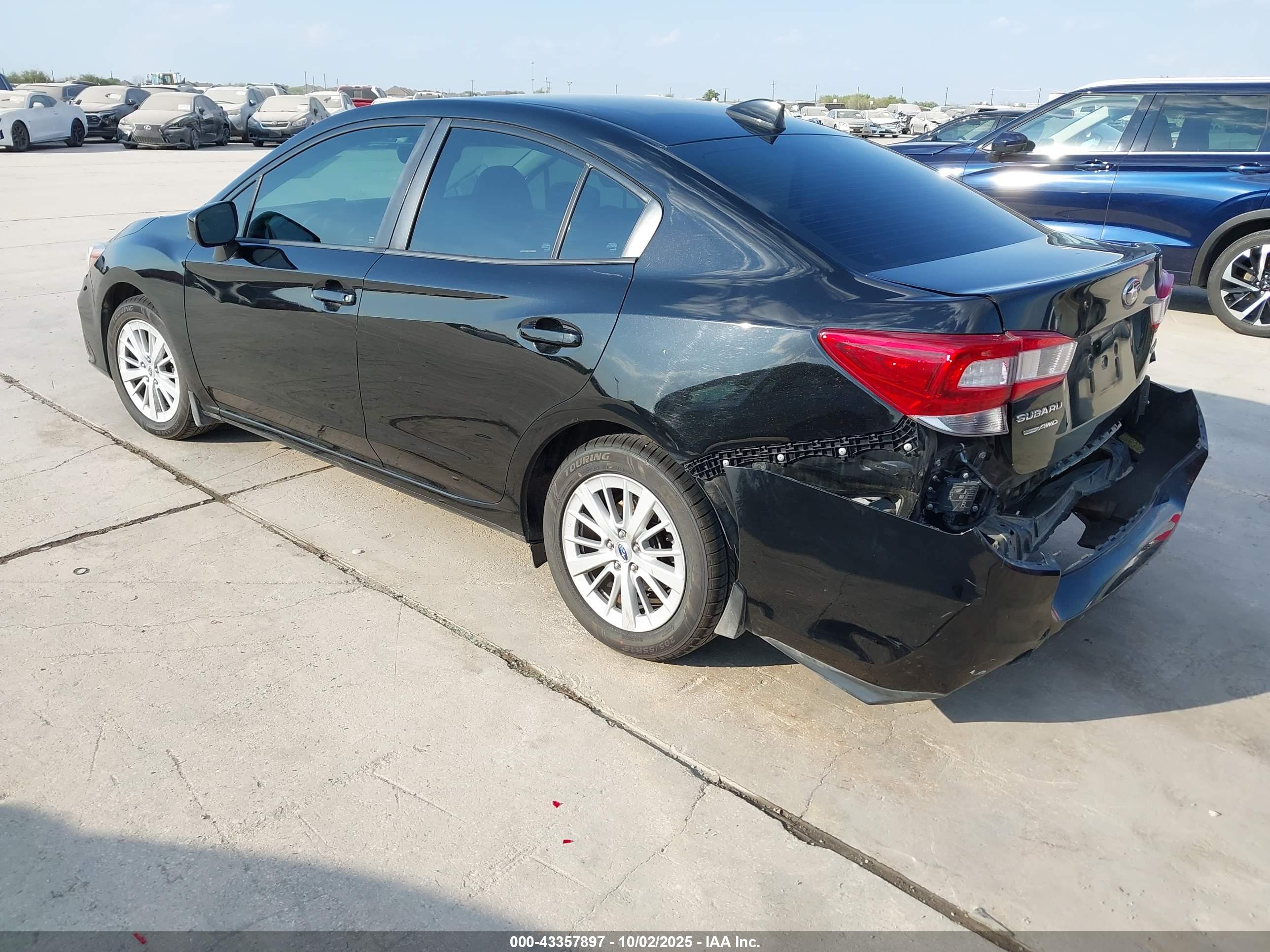 SUBARU IMPREZA image 3