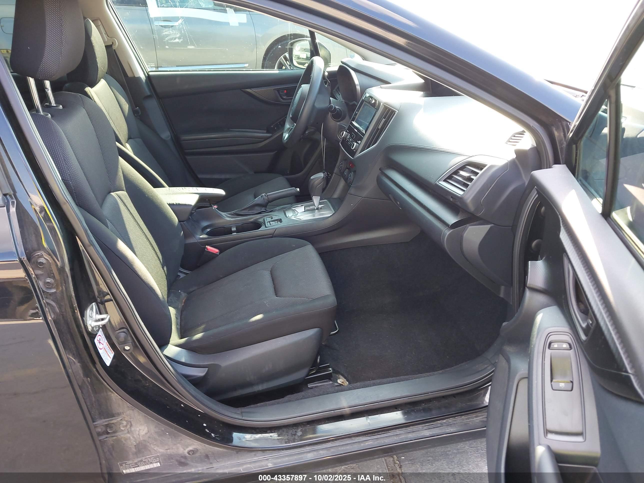 SUBARU IMPREZA image 5